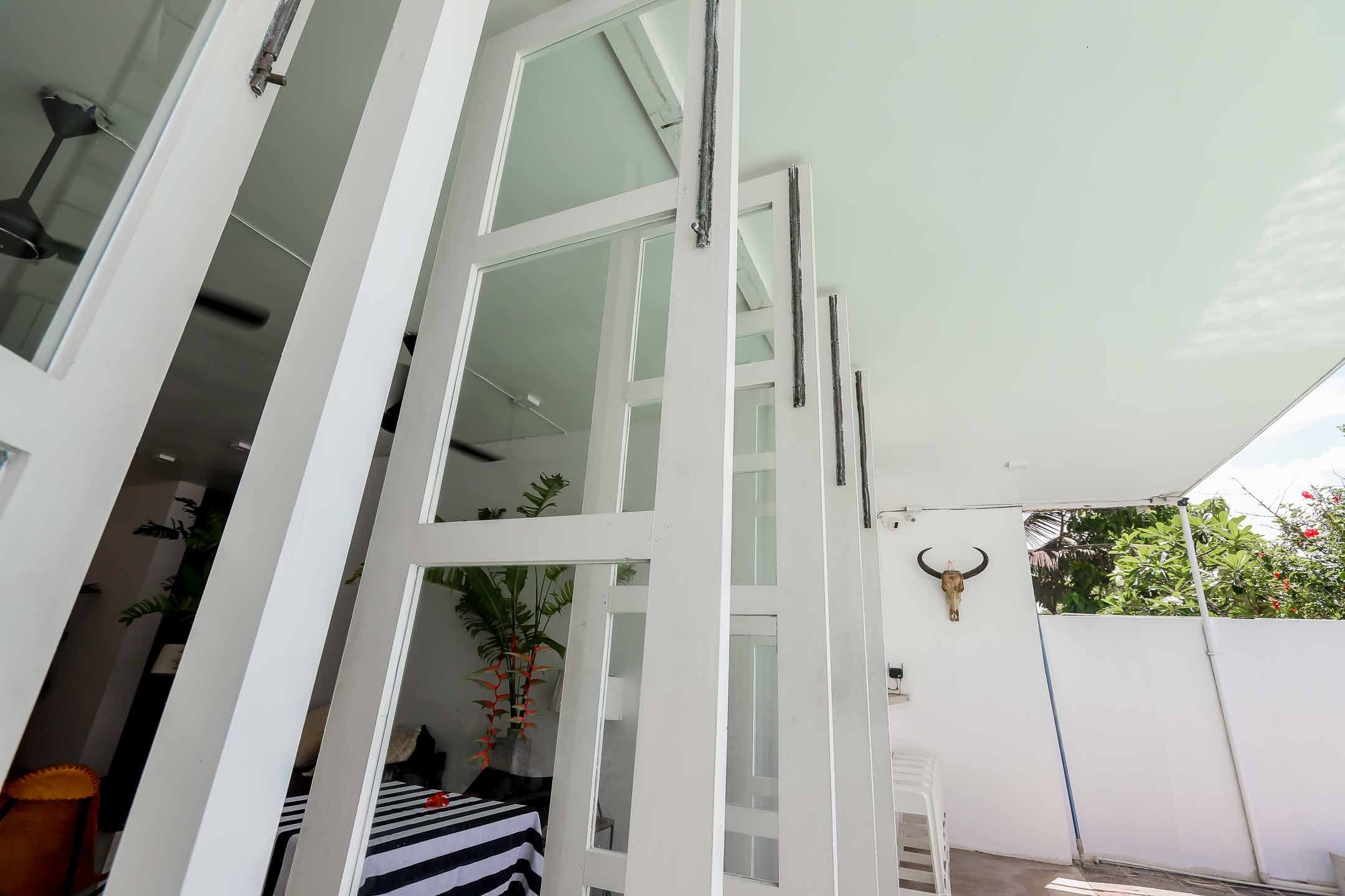 Отель пляж Хабарадува. Фотограф на Шри-Ланке