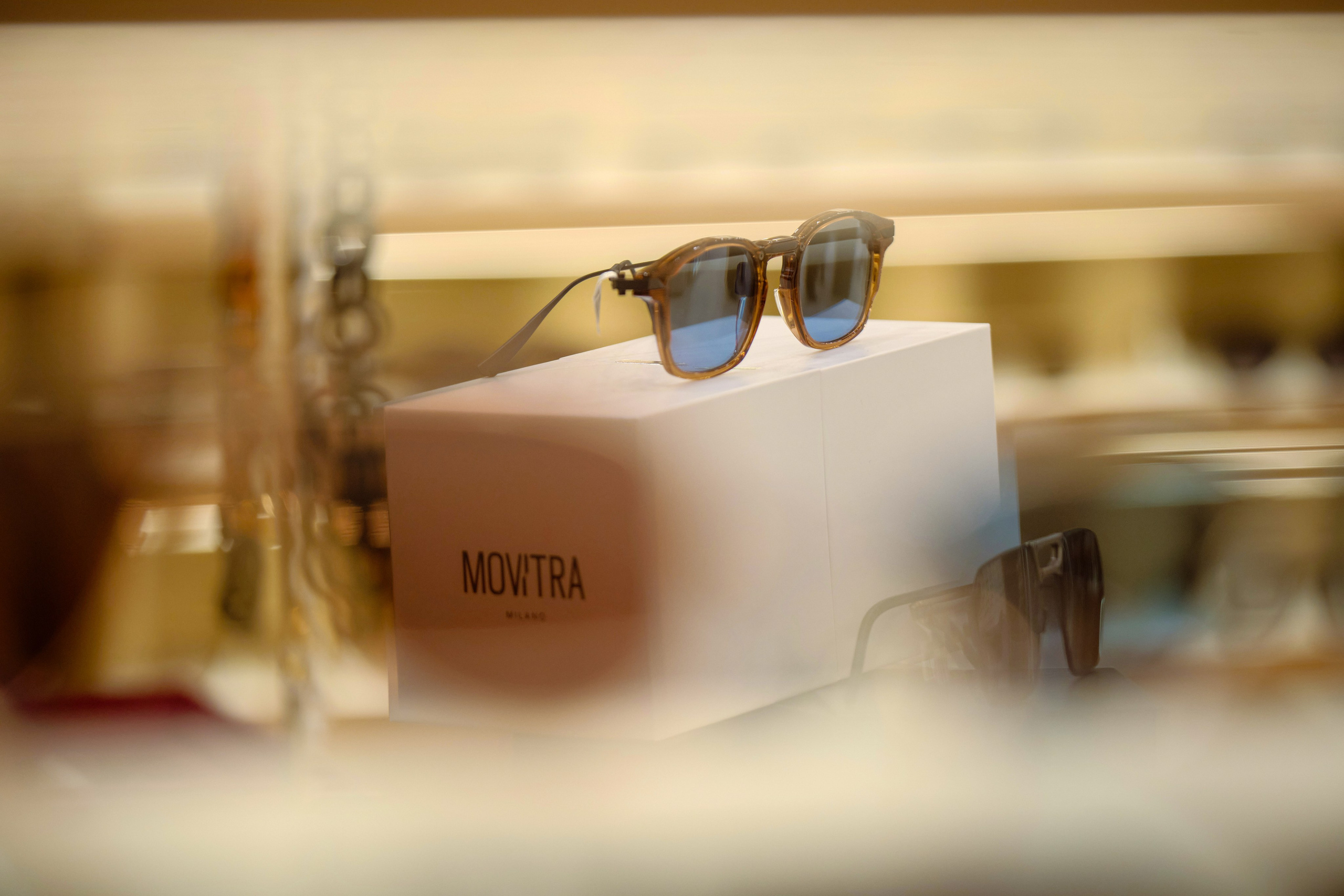 ОПТИК ЦЕНТ. Свадебный фотограф в Екатеринбурге Соседков Евгений