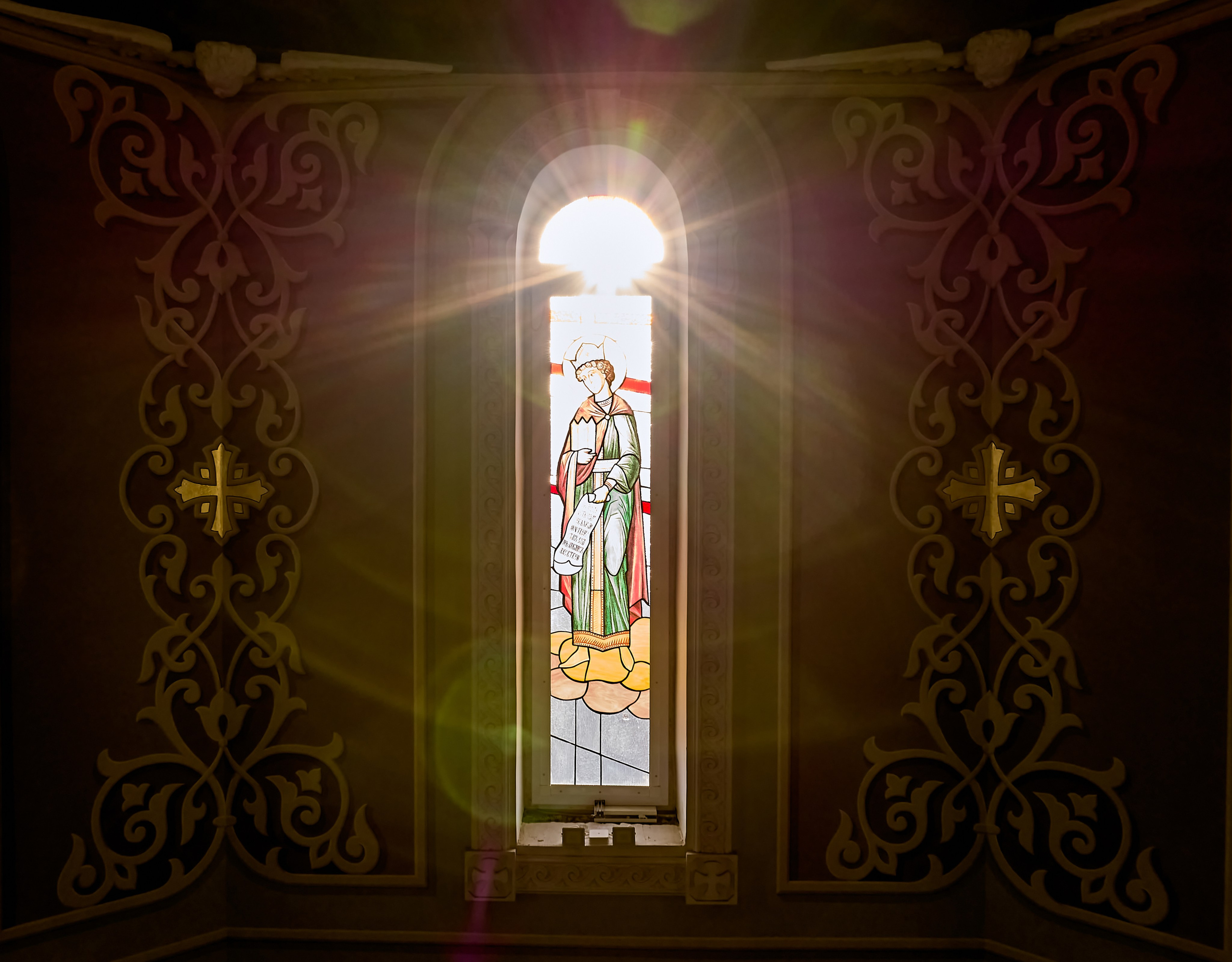 Фотографии Витражей в храме пророка Божия Илии