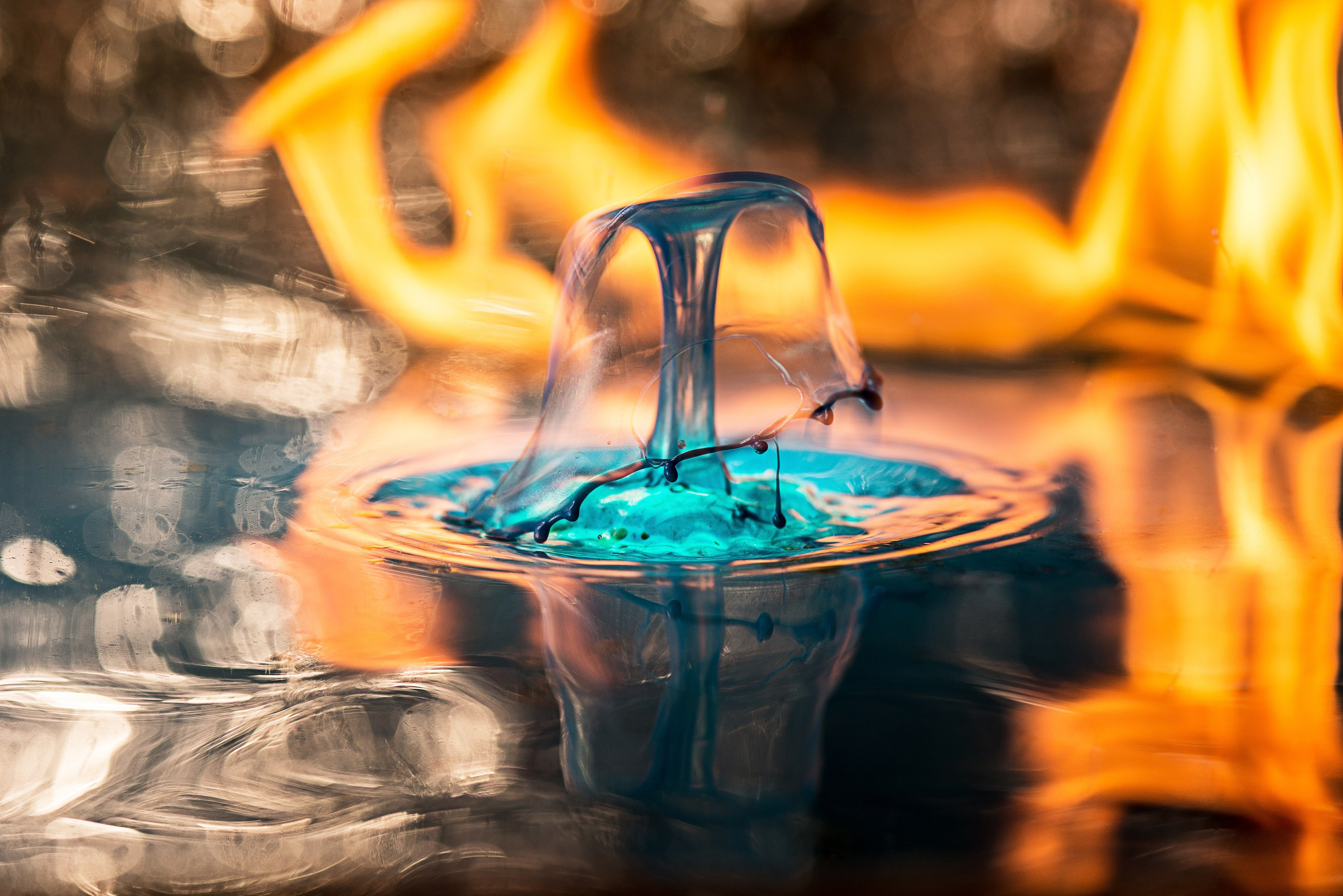 Классические формы. Скульптуры из воды Сергея Толмачева