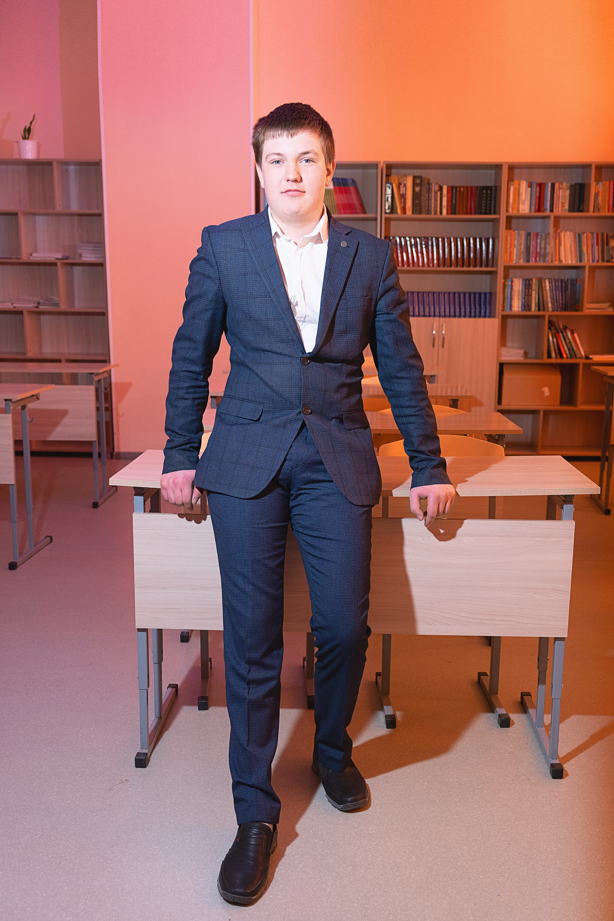 Выпускной альбом 2024. Фотограф и видеограф в Омск/Москва Сащенко Лера