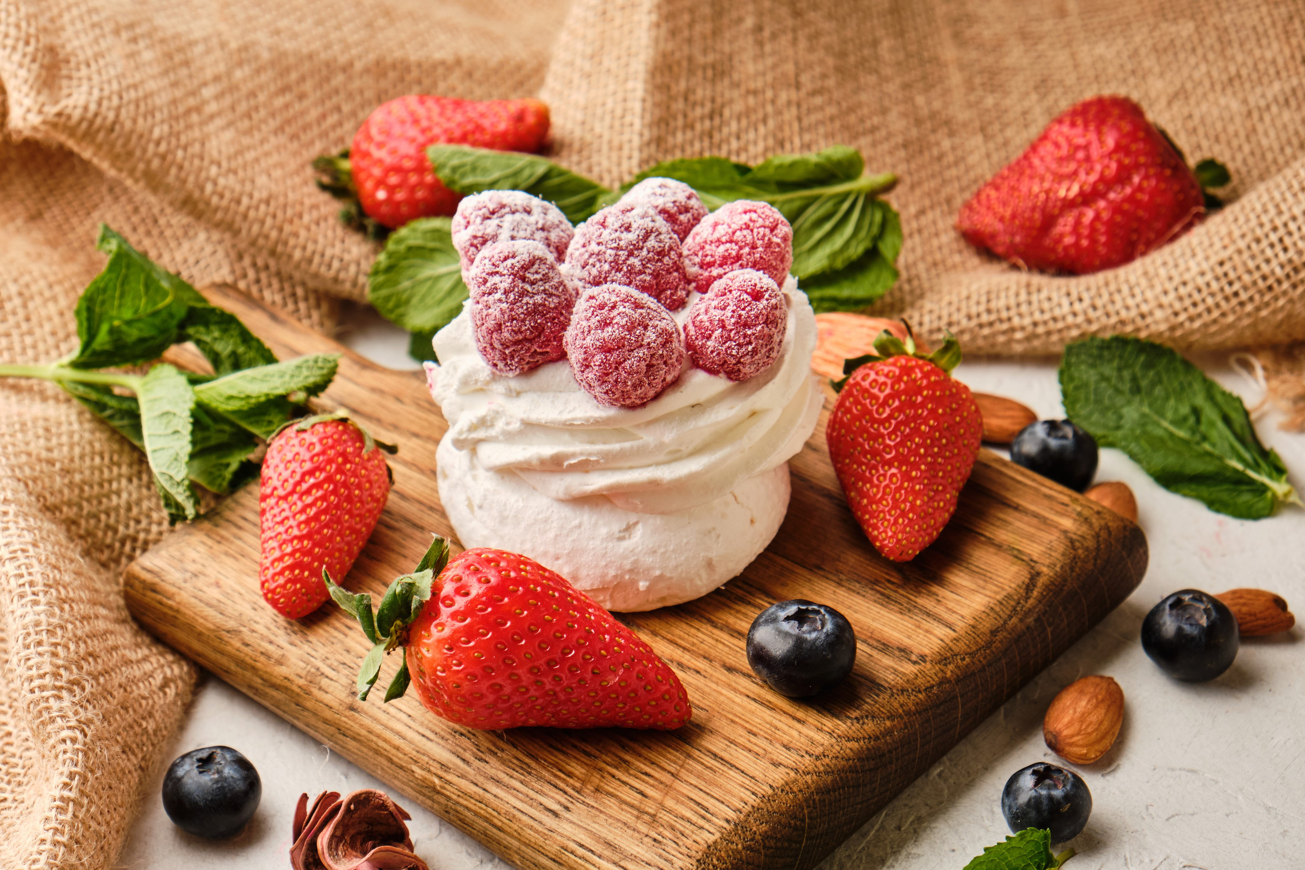 Десерты. Commercial Photographer Tbilisi | Food & Product Photography | Vitaly Gorbachev