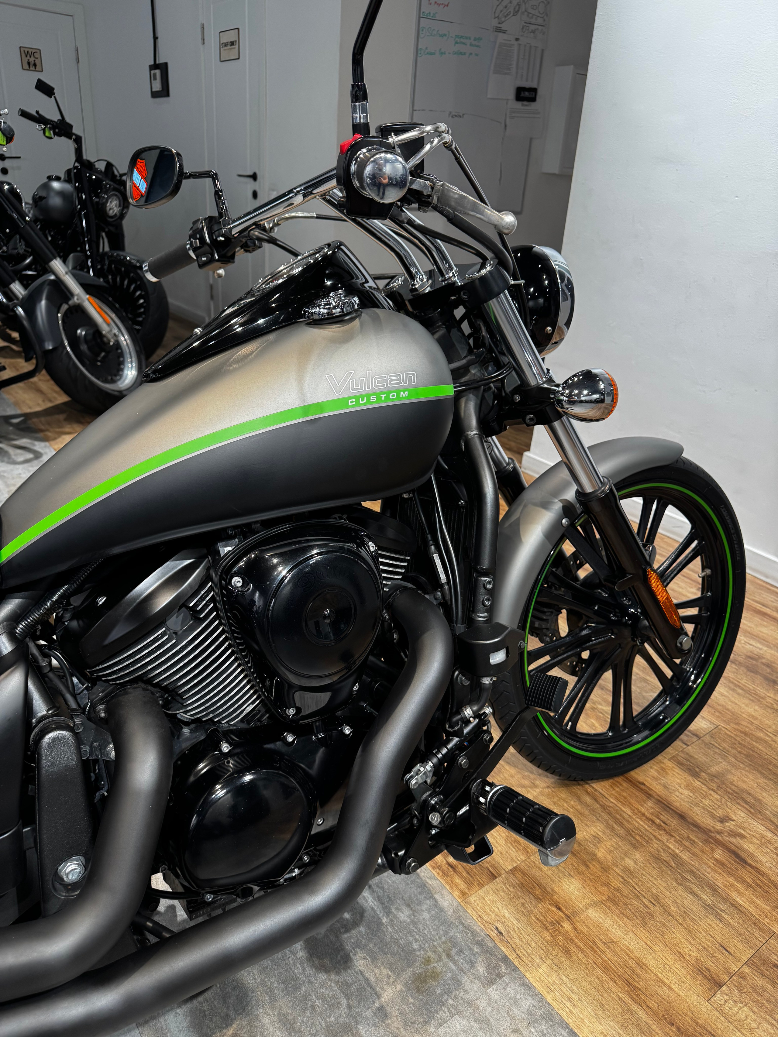 Vulcan 900 (VN900 Custom). Hello Davidson, Москва. Только хорошие мотоциклы…