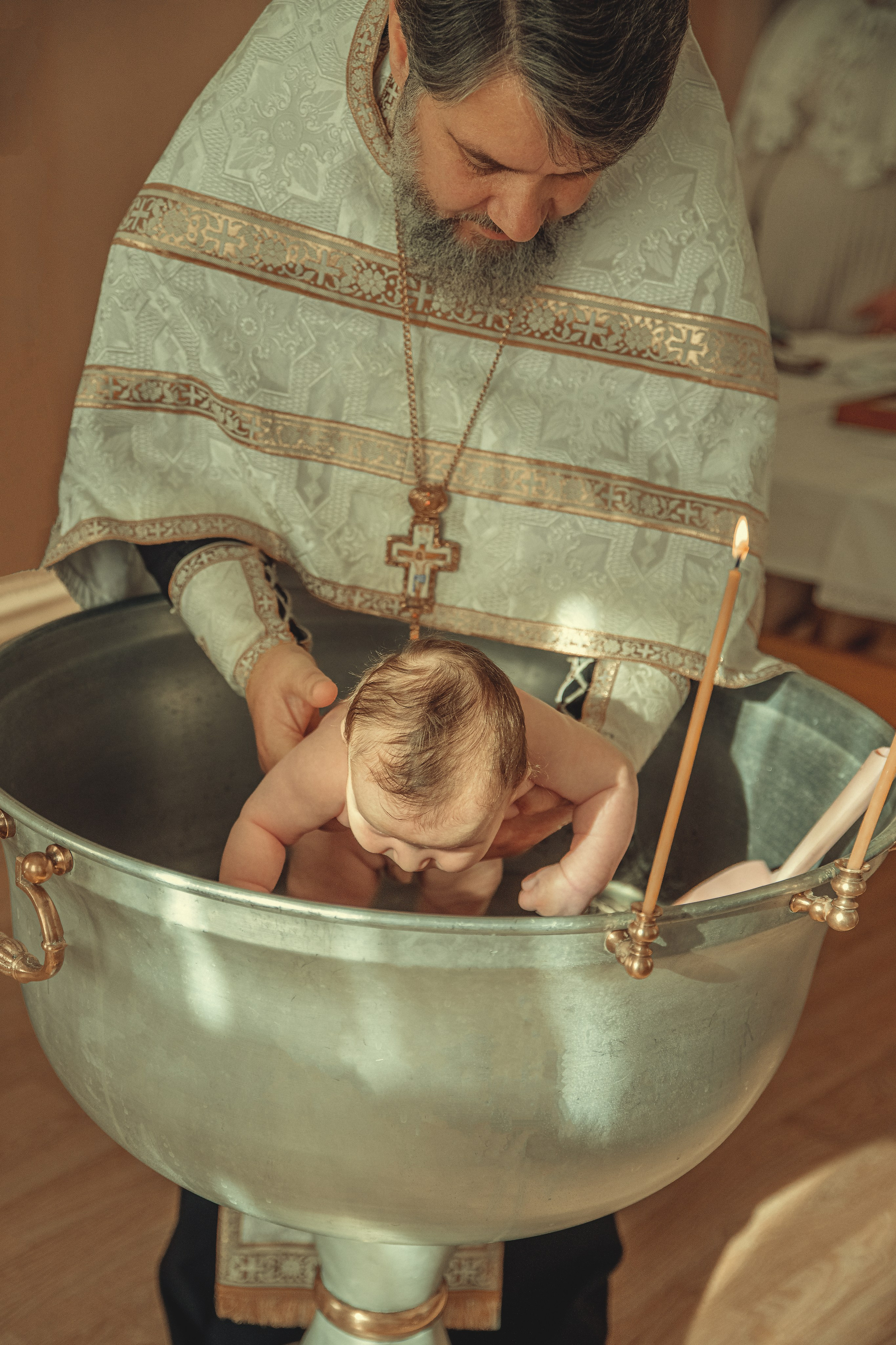 Таинство Крещения Артемия. Фотограф Таинств Крещения и Венчания в г. Курске