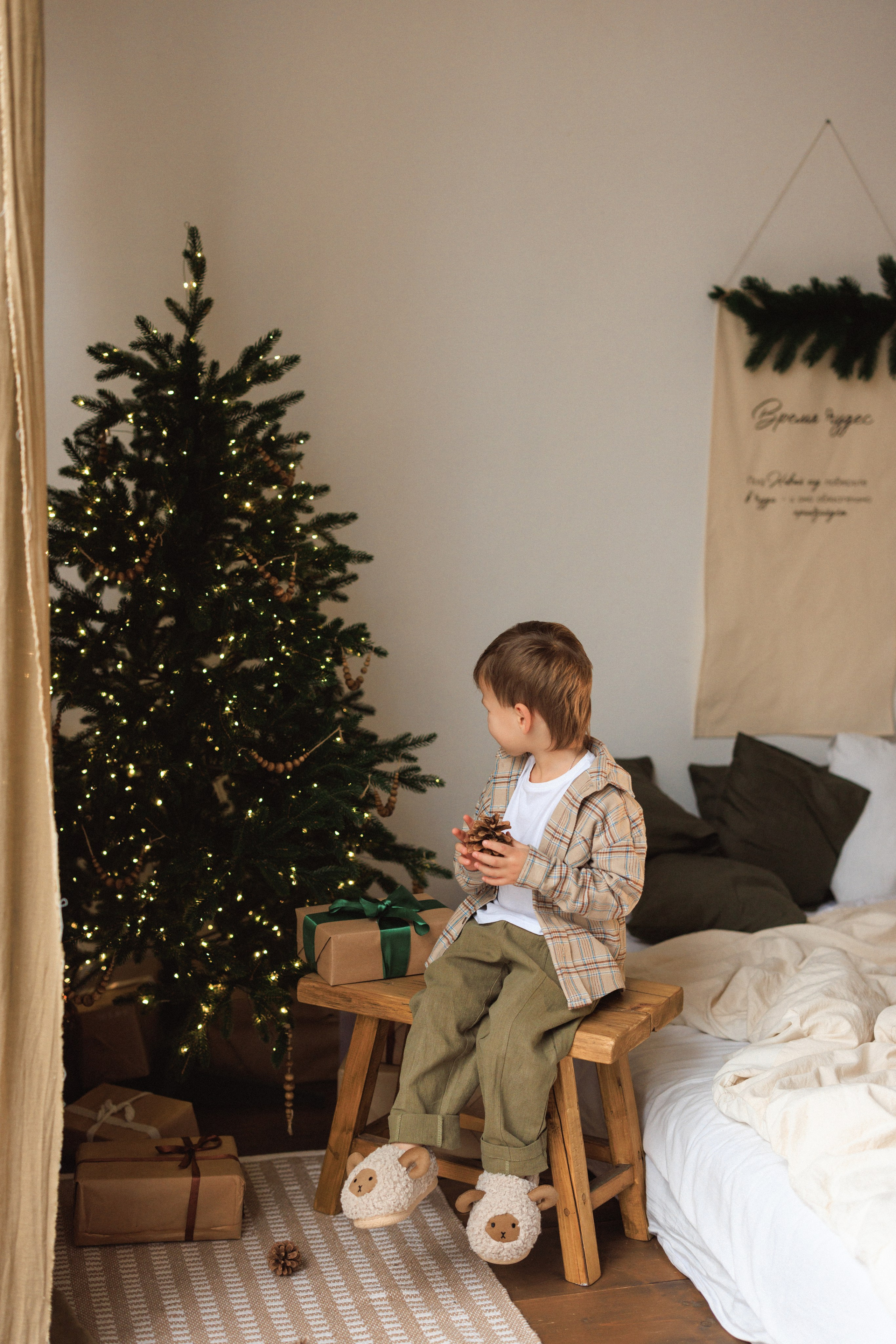 Семейная фотосессия в фотостудии «MESTONE», город Краснодар. Семейный и детский фотограф в Краснодаре Анна Трашкова