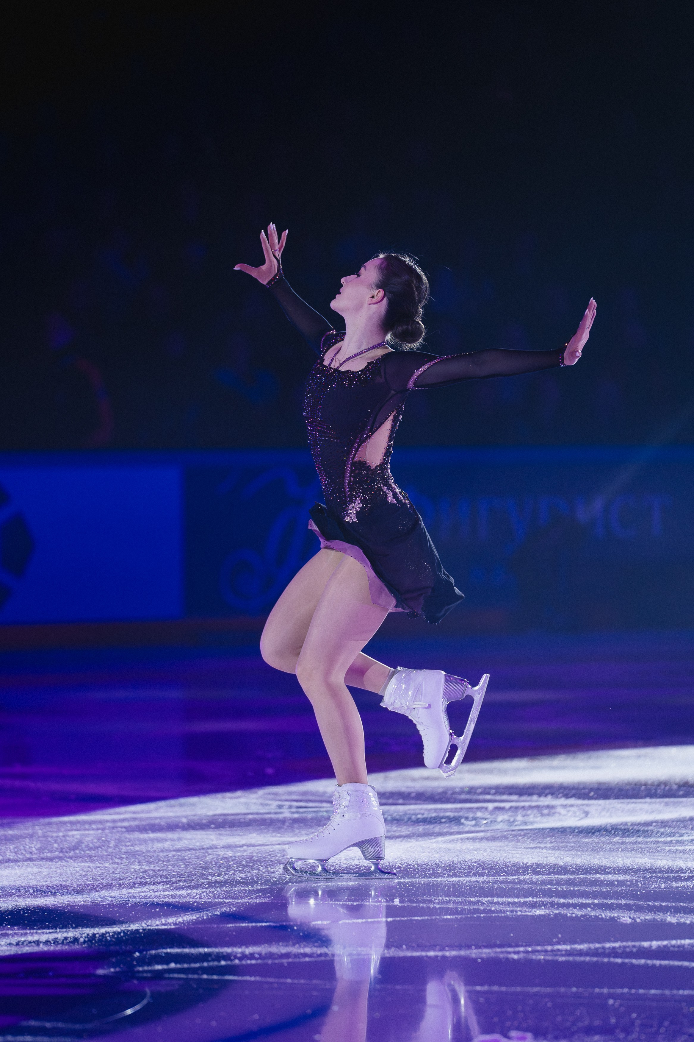 Шоу Этери Тутберидзе в Новосибирске. Воробьева Ксения — Спортивный и танцевальный фотограф Новосибирск