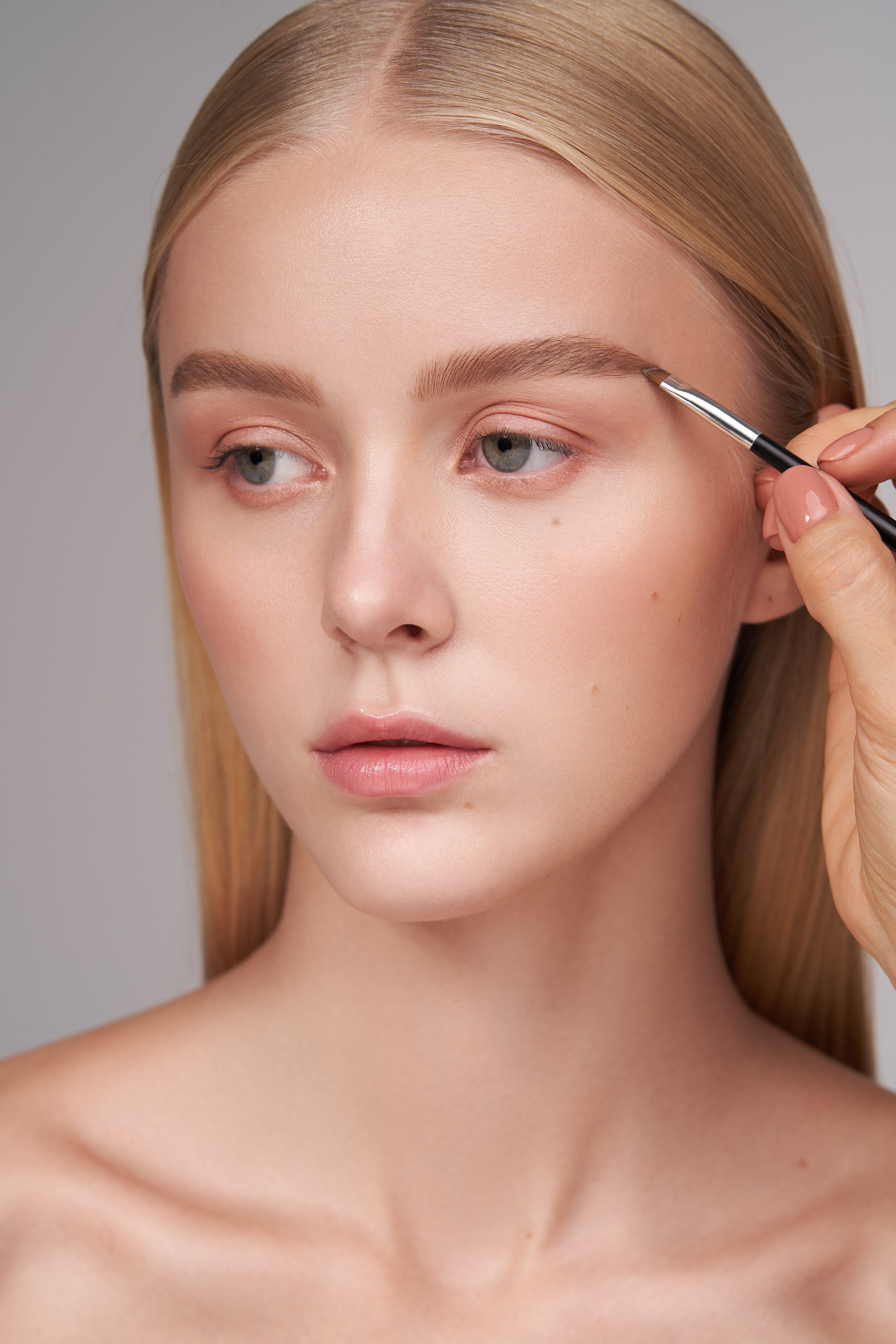 Съемка для косметического бренда MISCHA VIDYAEV