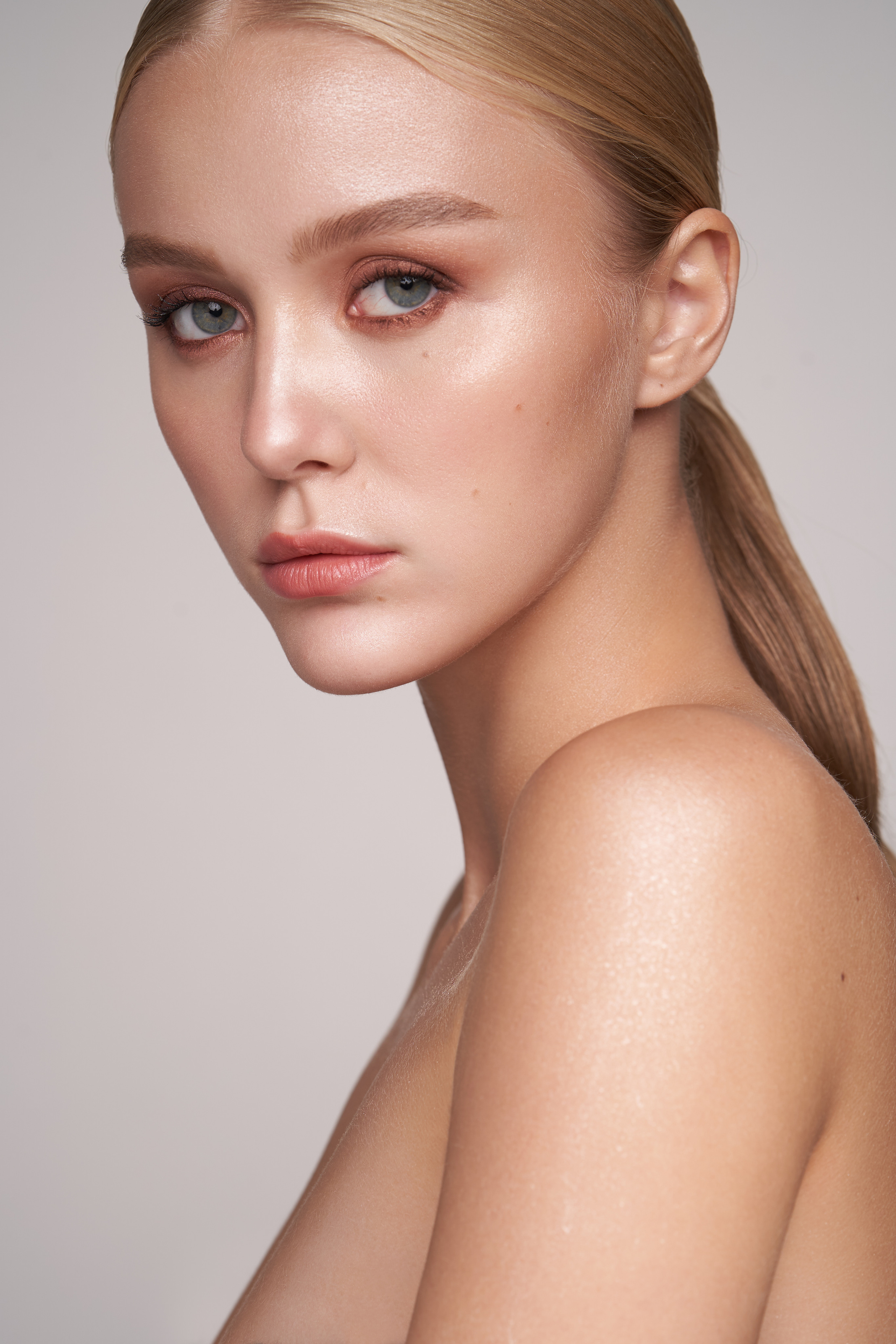 Съемка для косметического бренда MISCHA VIDYAEV