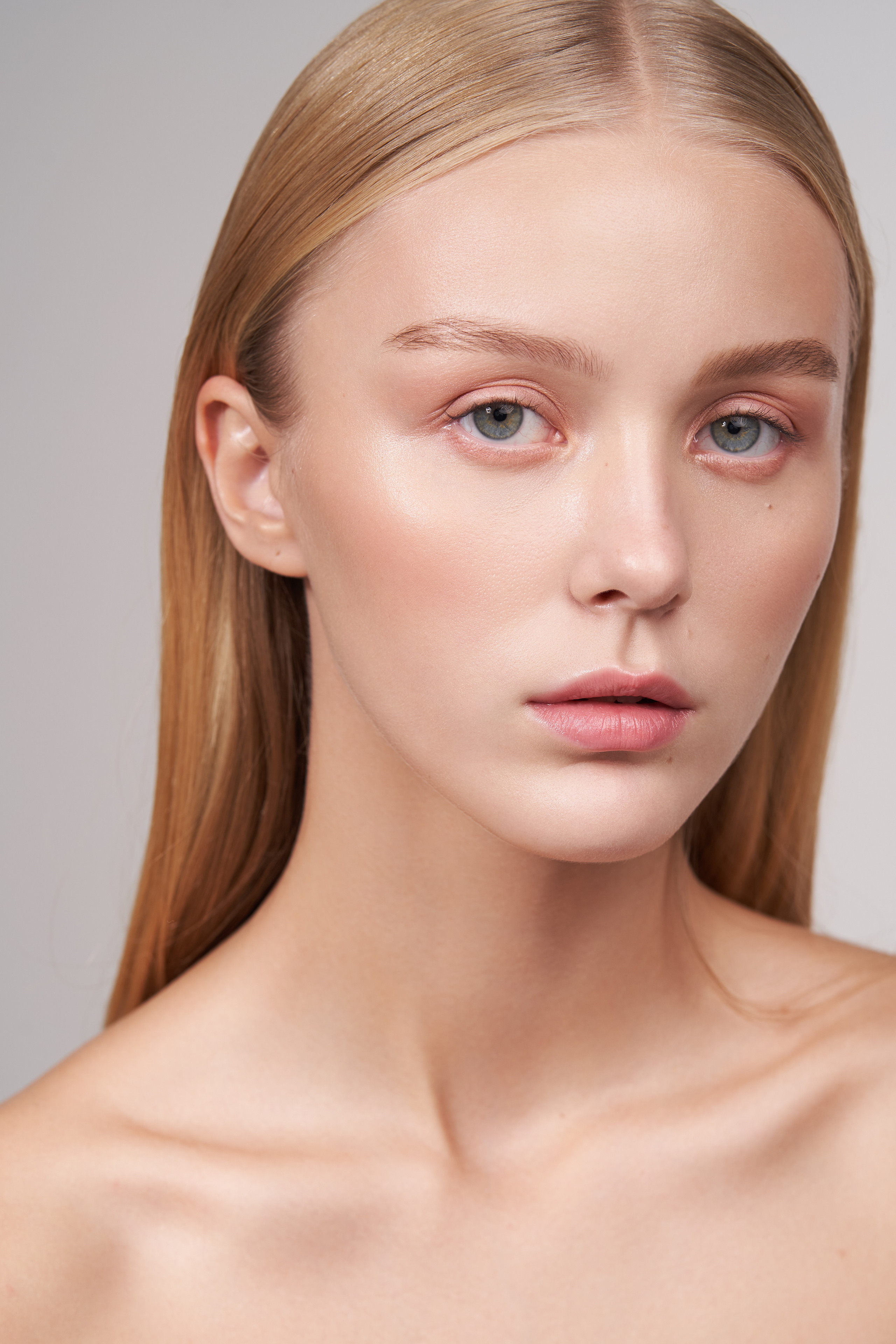 Съемка для косметического бренда MISCHA VIDYAEV