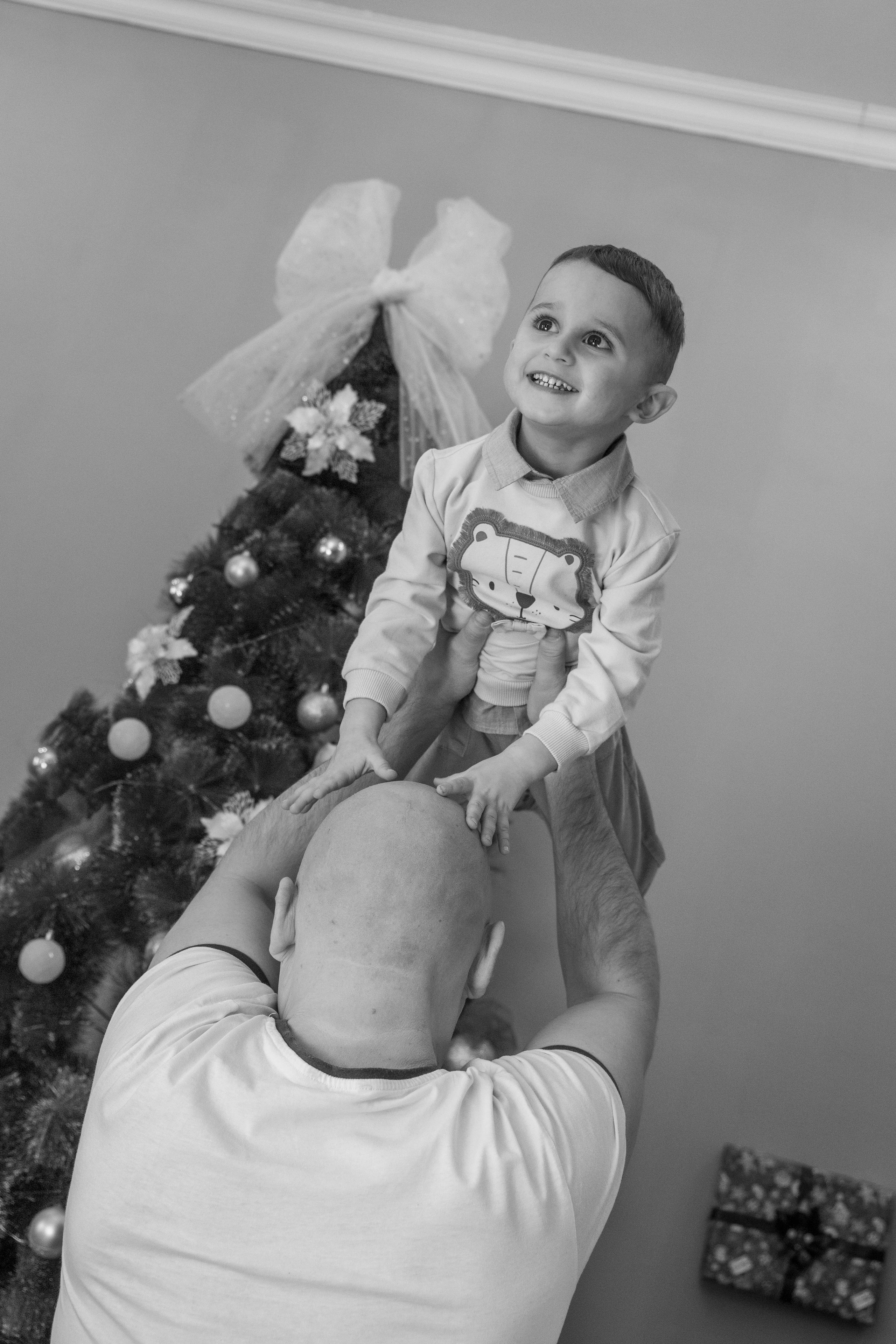Новогодняя. Дёма и родители. Фотограф Лапочкина Татьяна