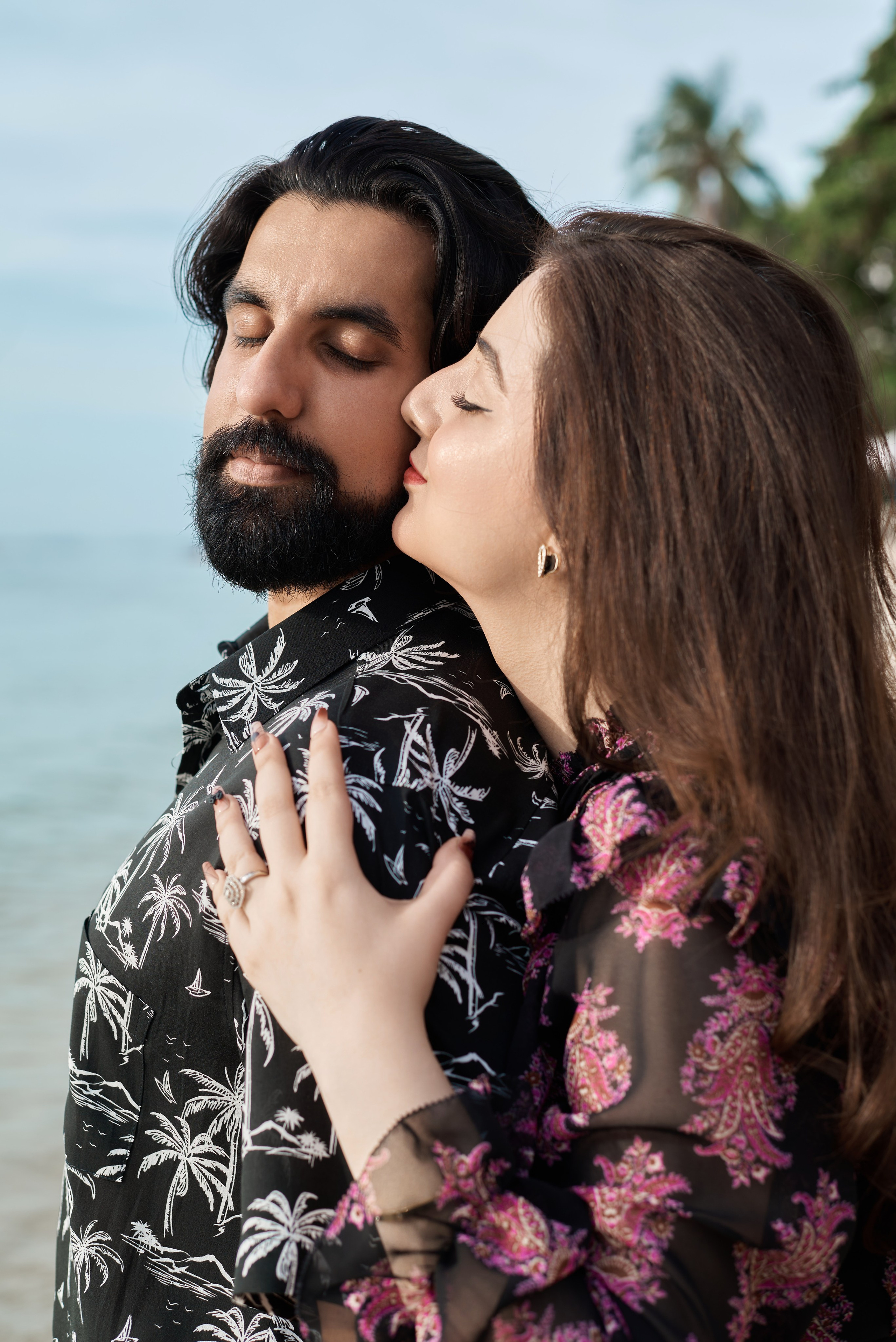Love story photoshoot on the beach in Pattaya. Photographer Bangkok — Pattaya | фотограф Бангкок — Паттайа