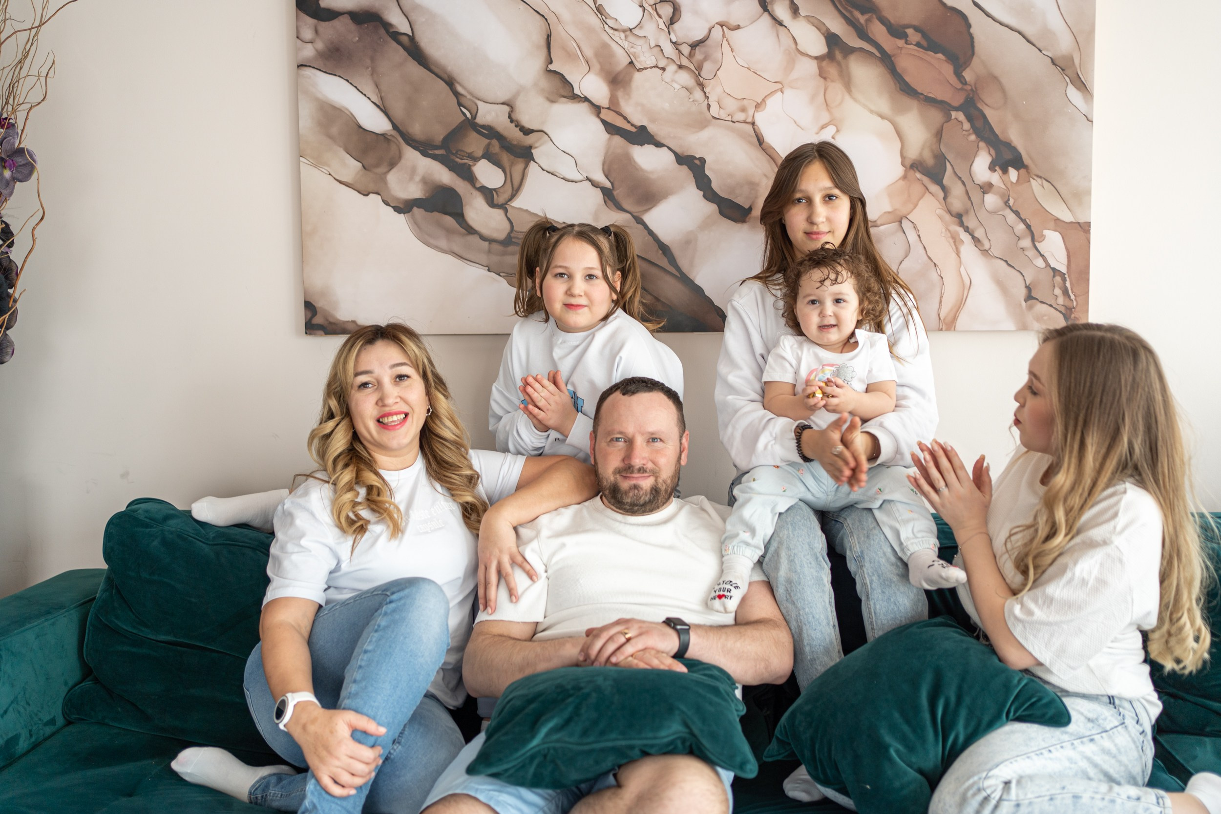 Четыре доченьки. Главная