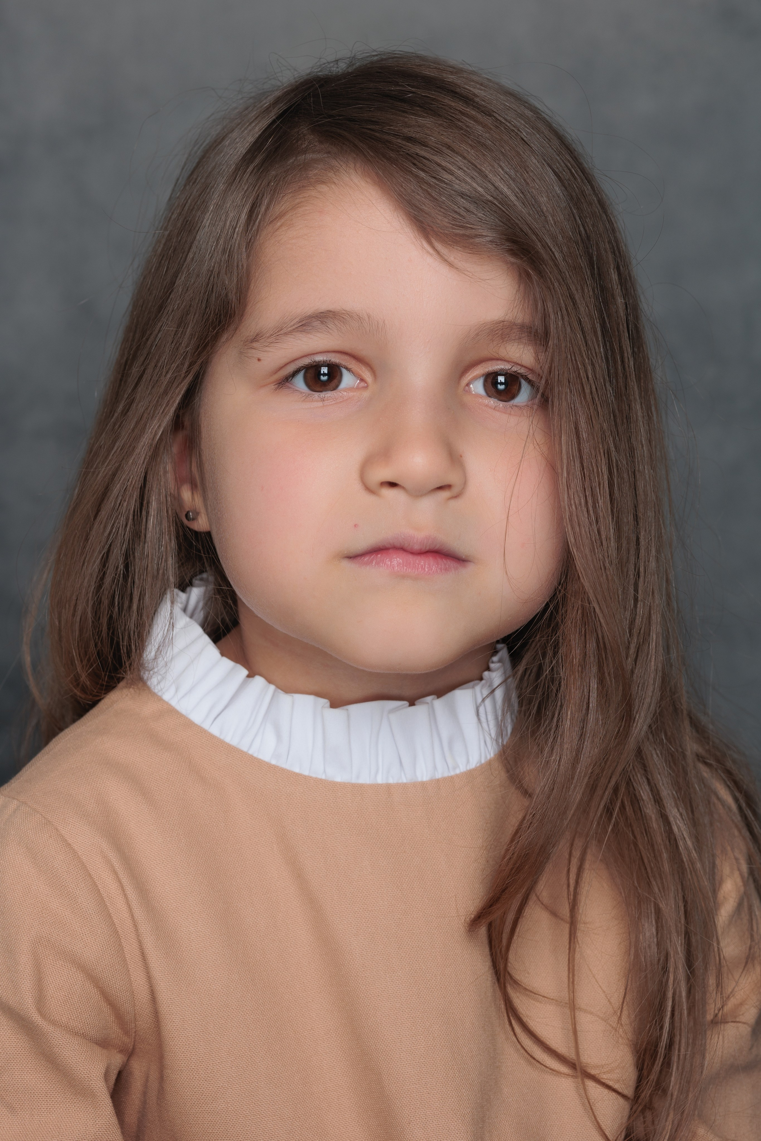 НАОМИ. Я фотограф из Москвы к Вашим услугам