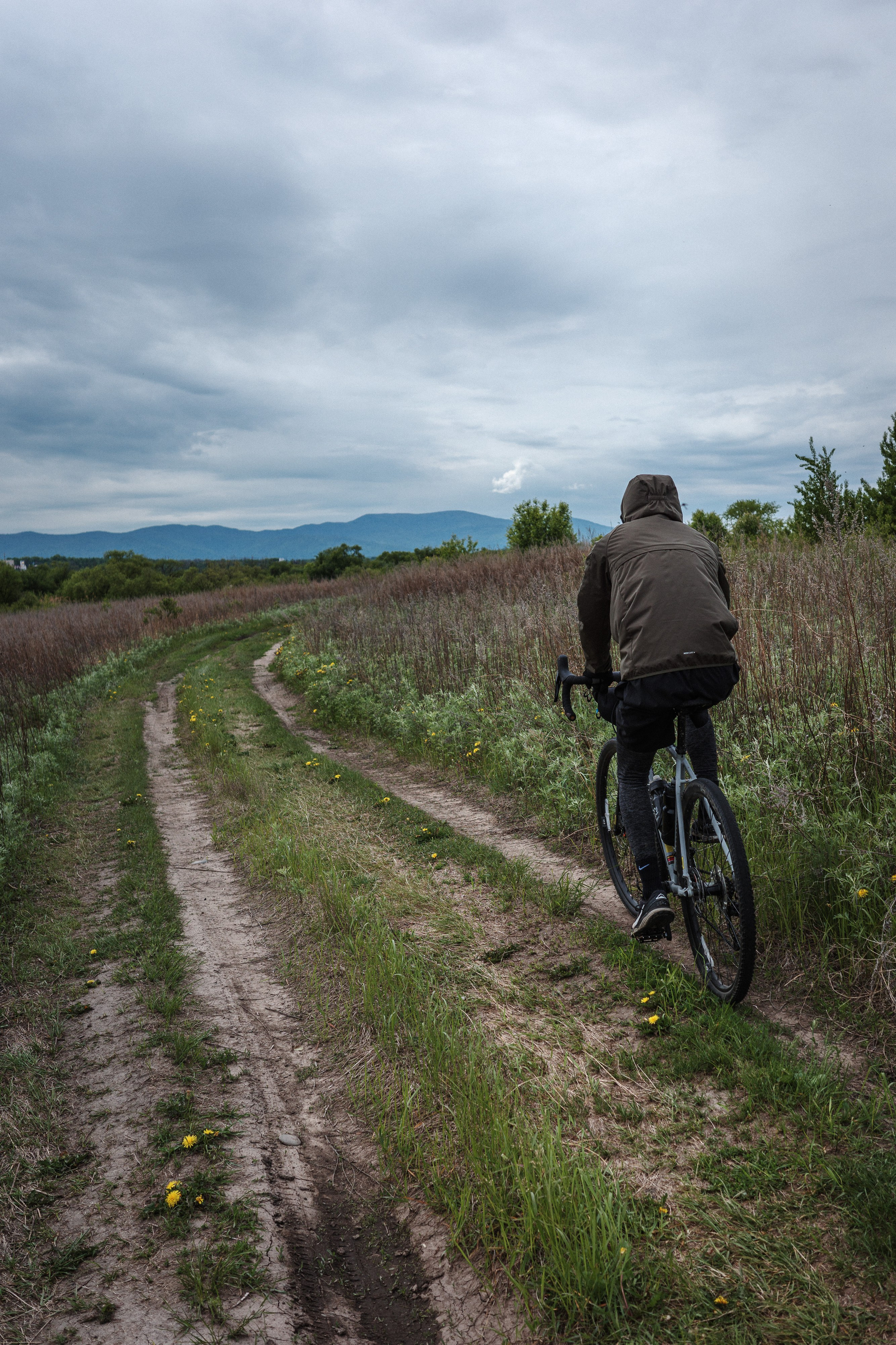 С Димой Уссурийский остров. Фото журналист