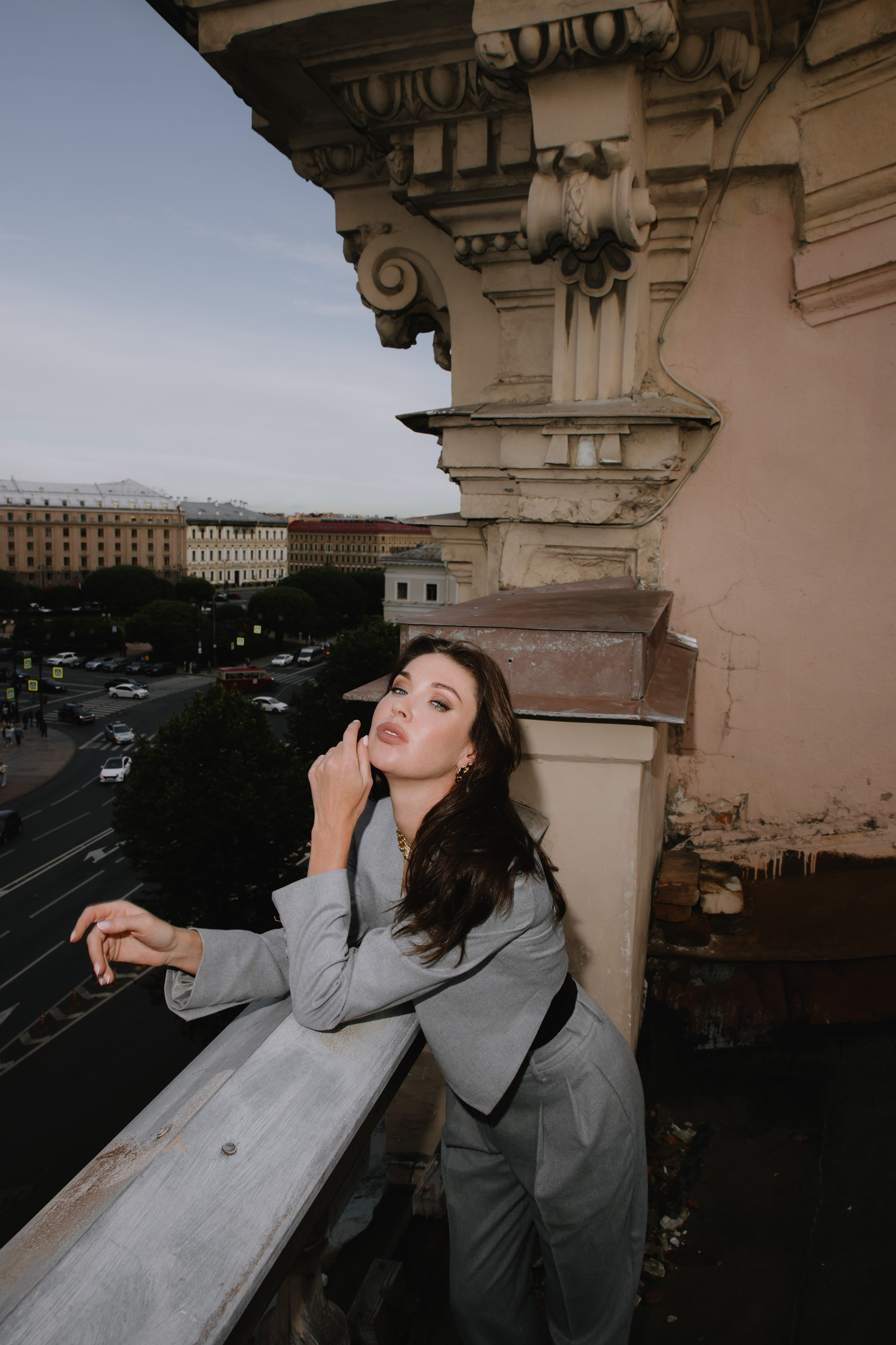 Вероника (съемка на крыше). Фотограф в Москве и Санкт-Петербурге Дарина