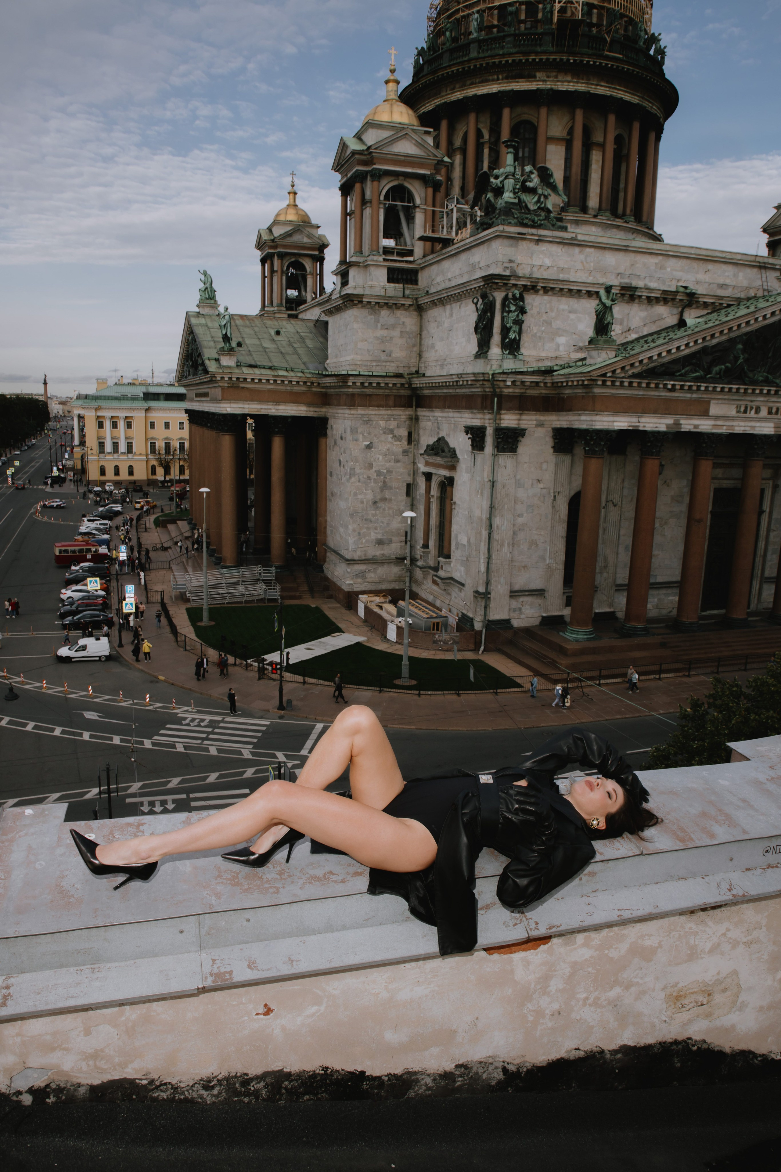 Вероника (съемка на крыше). Фотограф в Москве и Санкт-Петербурге Дарина