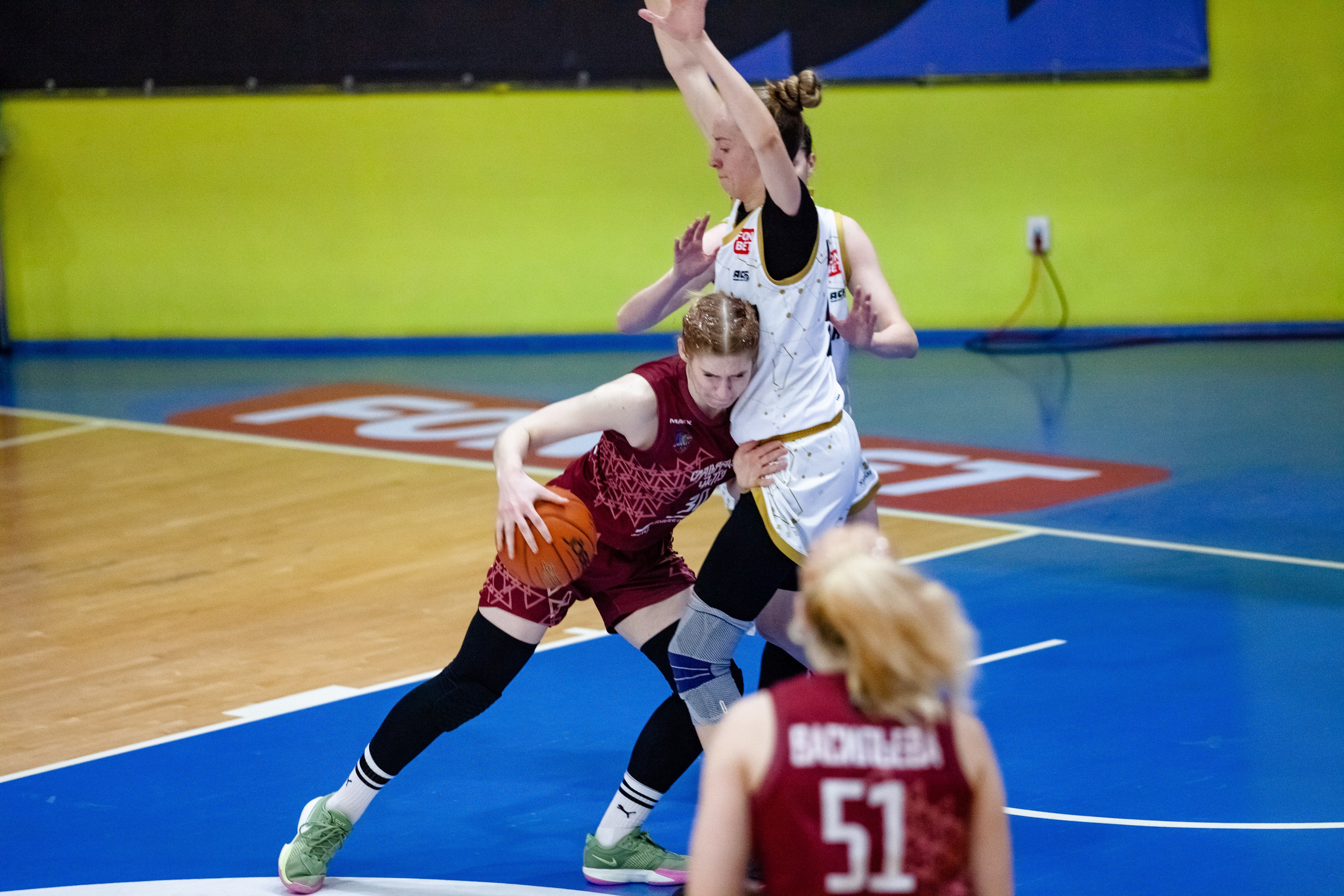 ЧГУ-Атланта — Славянка. Фотография