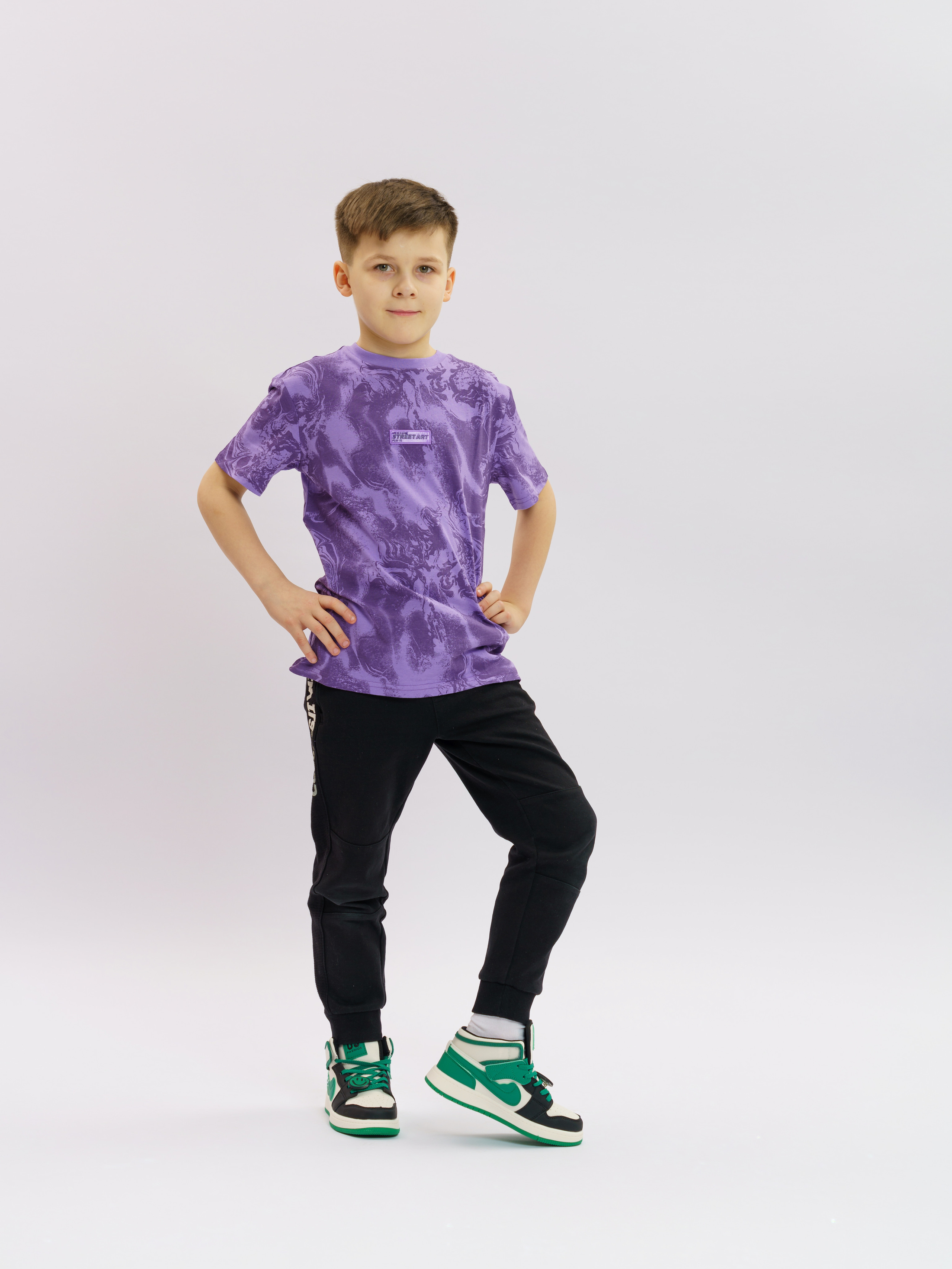 Съемка детской одежды и обуви на модели сайтов, маркетплейсов, WB, Ozon, Яндекс Маркет и др. Студия коммерческой съемки ХВОЯ