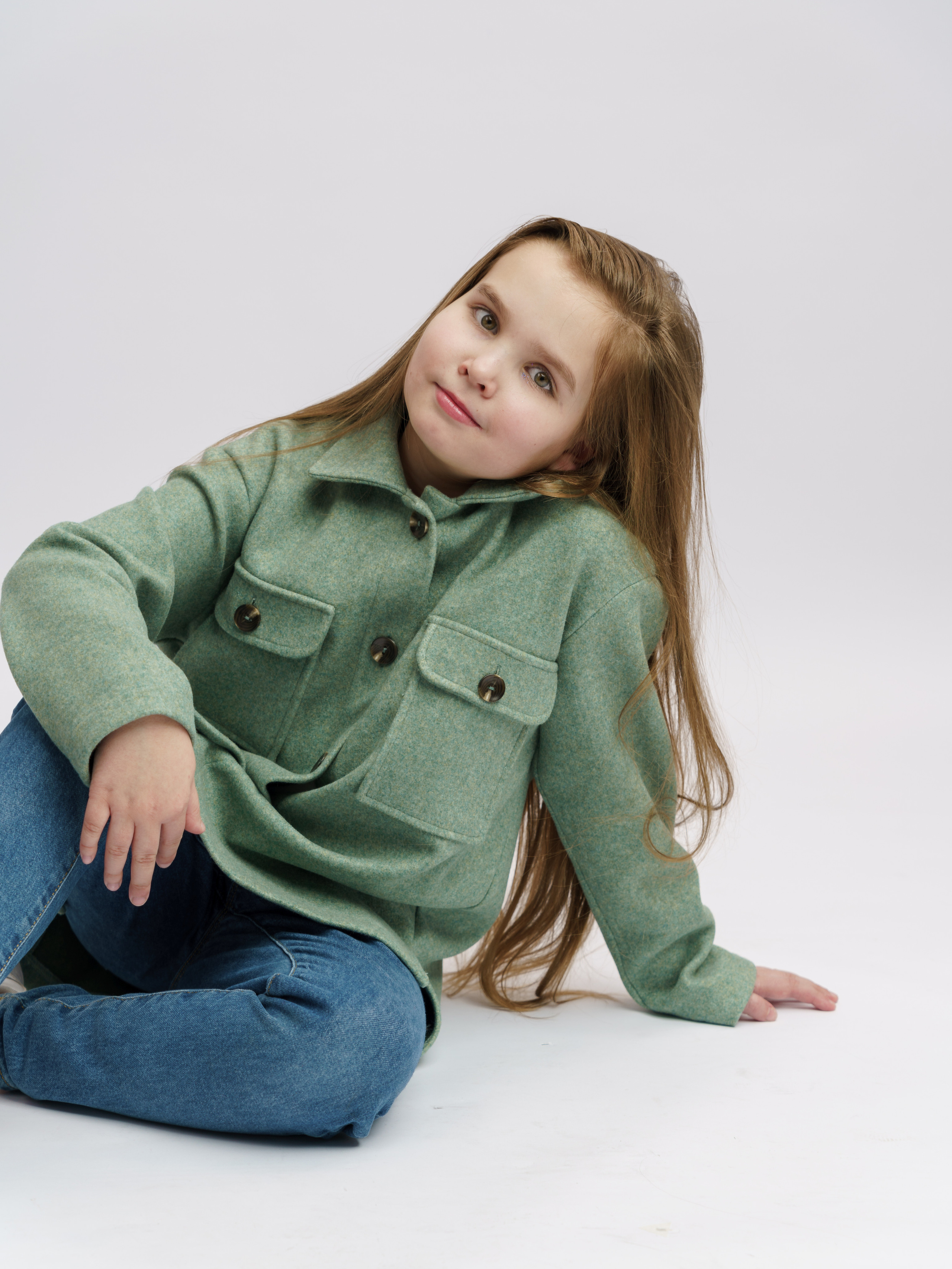 Съемка детской одежды и обуви на модели сайтов, маркетплейсов, WB, Ozon, Яндекс Маркет и др. Студия коммерческой съемки ХВОЯ