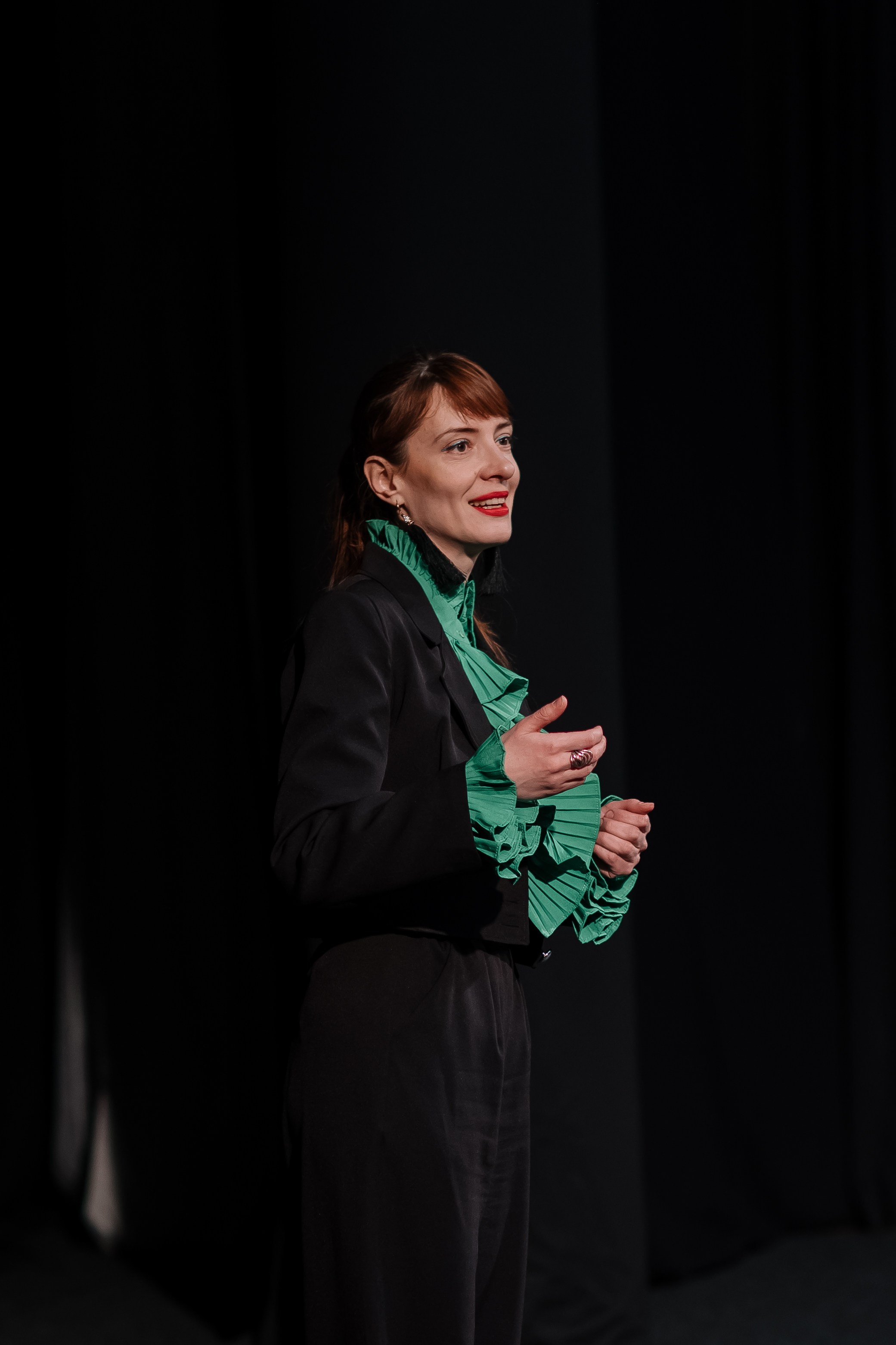 Спектакль. Свадебный фотограф