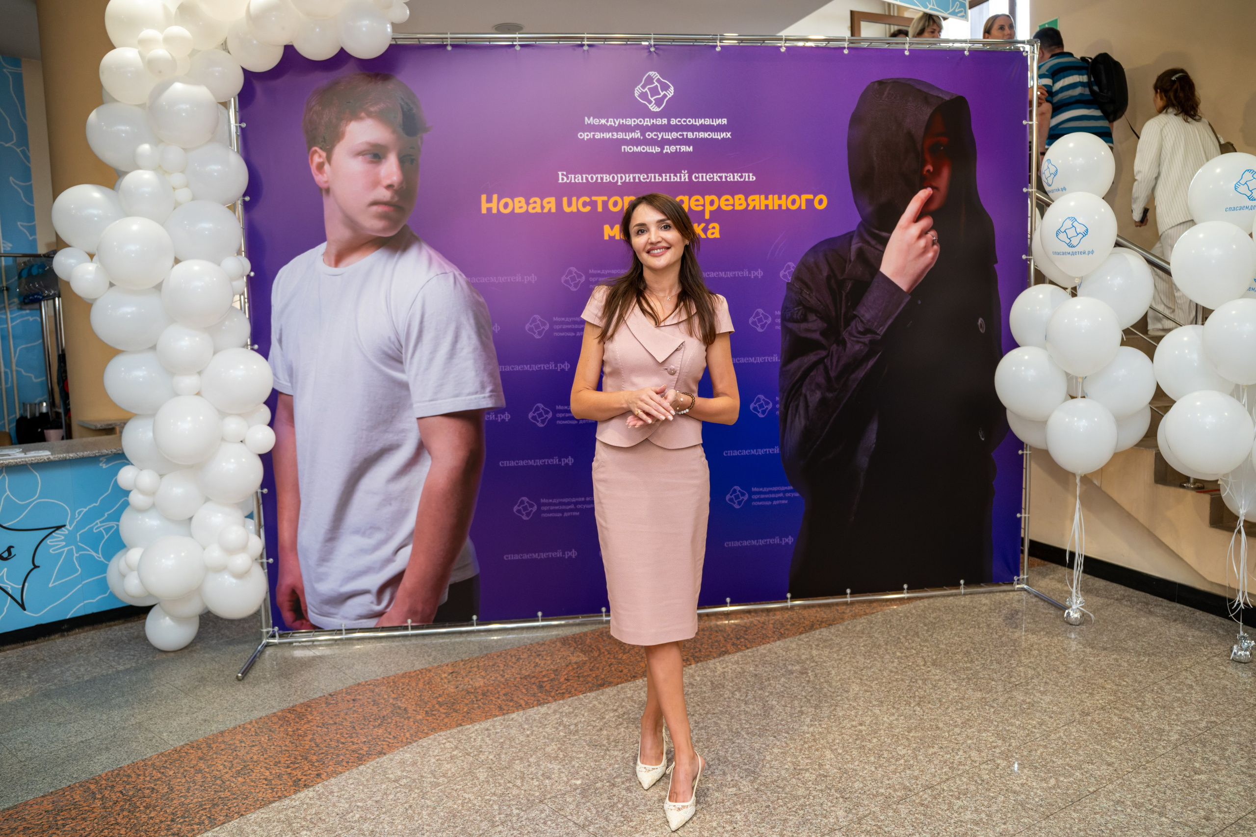 Съёмка благотворительного спектакля «Новая история деревянного мальчика». «Студия DRONAVT`s» — видеосъёмка и фотография г. Москва