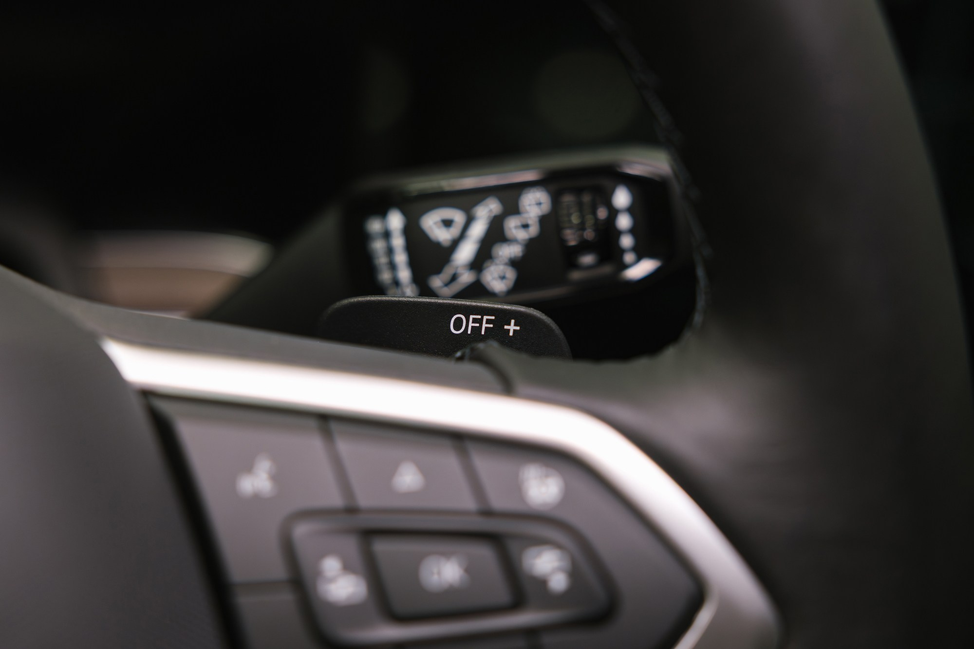 Volkswagen Touareg R-Line 3.0 TDI AT (286 л. с.) 2025. Автосалон «Х-Авто»