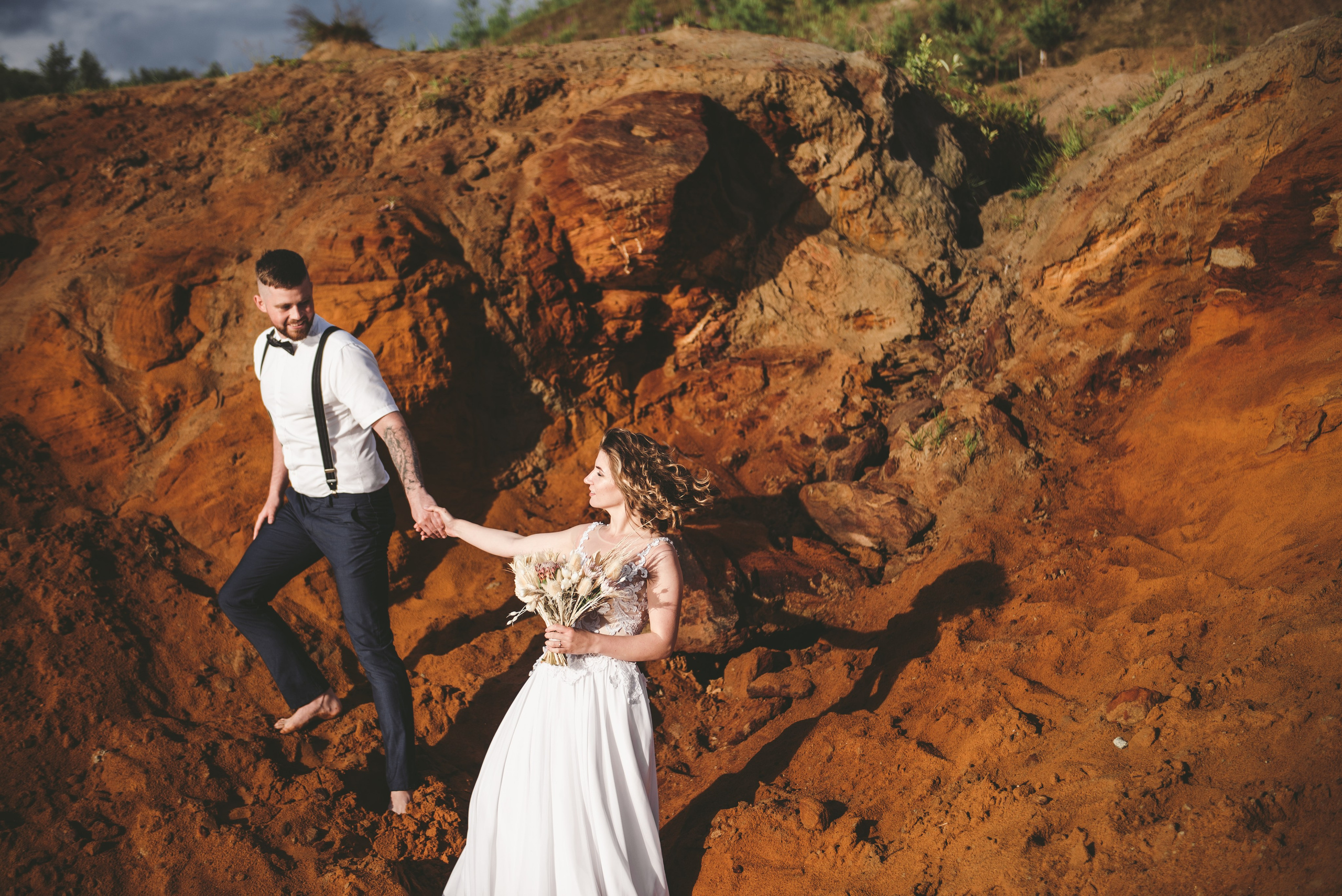 Выездная регистрация на песчаном карьере. Свадебный и семейный фотограф София Невская