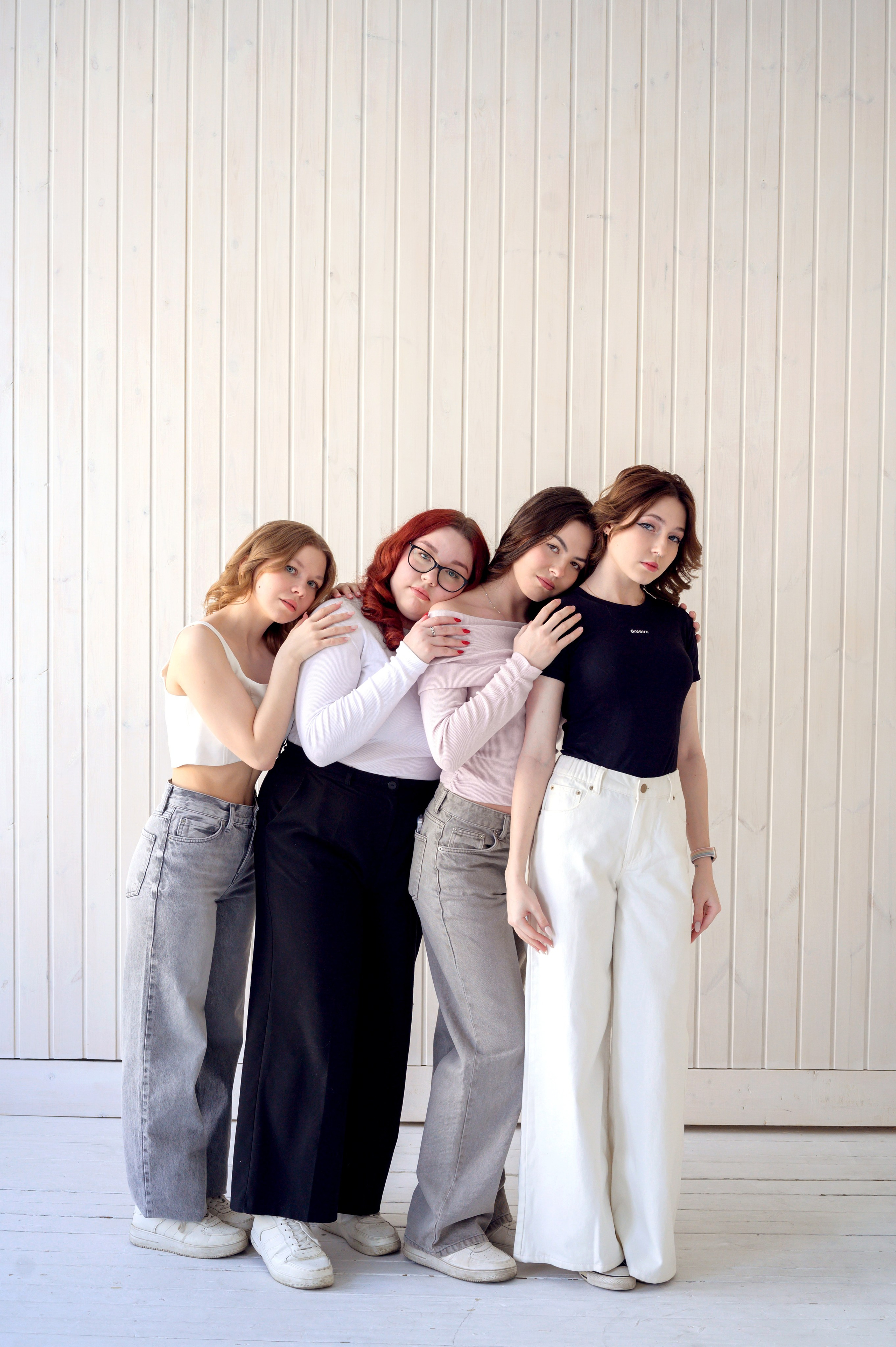 11 класс. студия. Фотограф новорожденных, семейный детский в Тюмени Татьяна Морозова