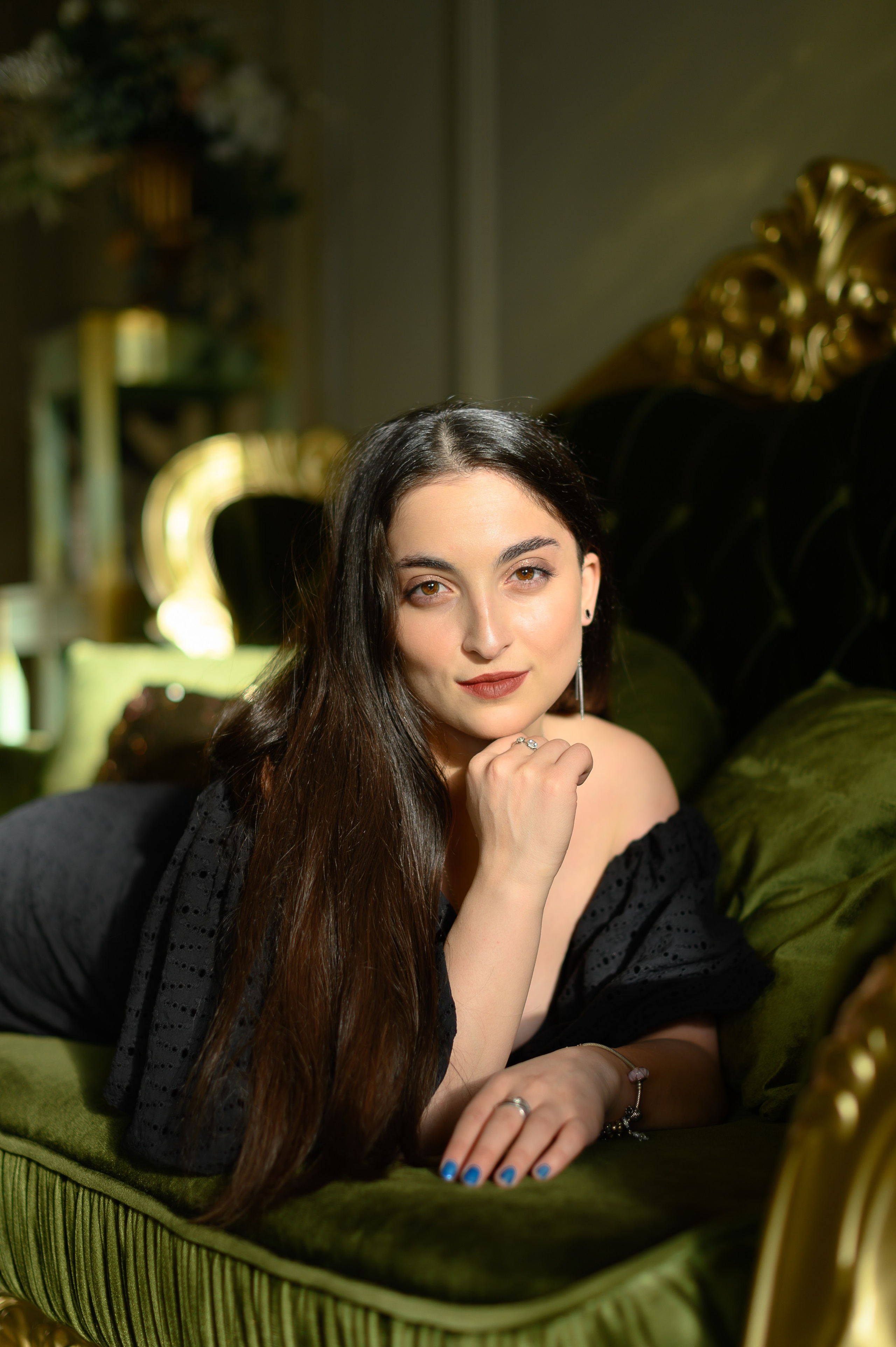 Индивидуальная фотосессия в студии для Аллы