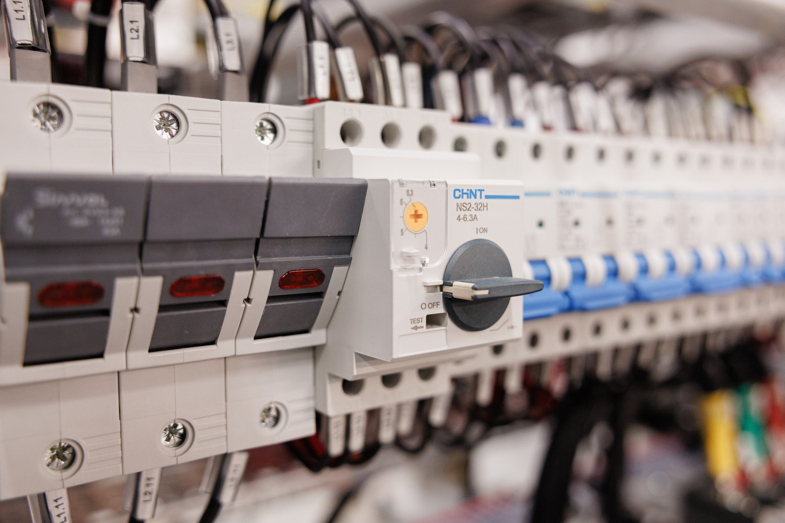 Вольтаг — Экскурсия по производству. Контент для бизнеса в Екатеринбурге Полдень Медиа