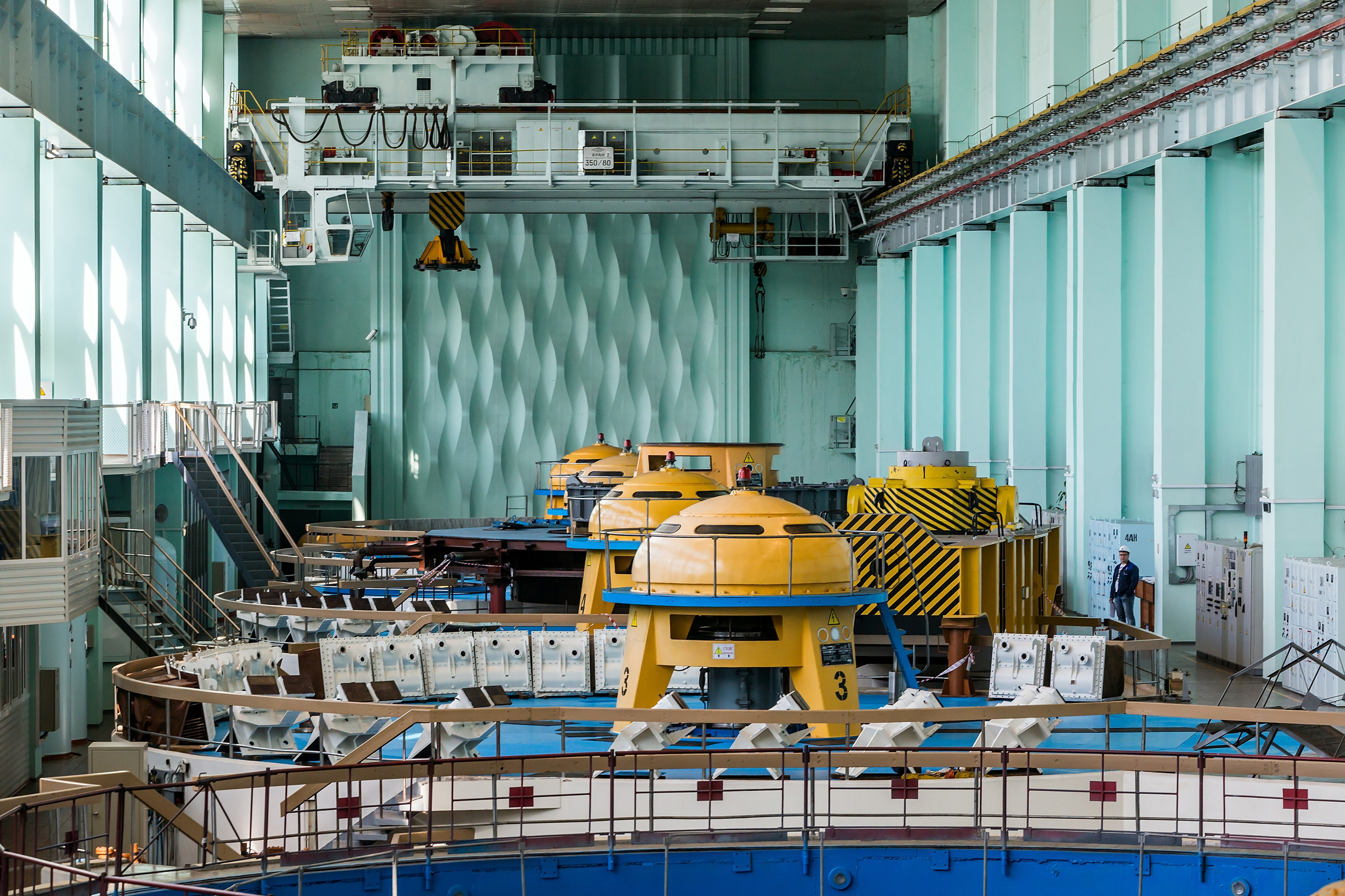 Зейская ГЭС. OLGA OLEYNIKOVA Пространство, люди, смыслы