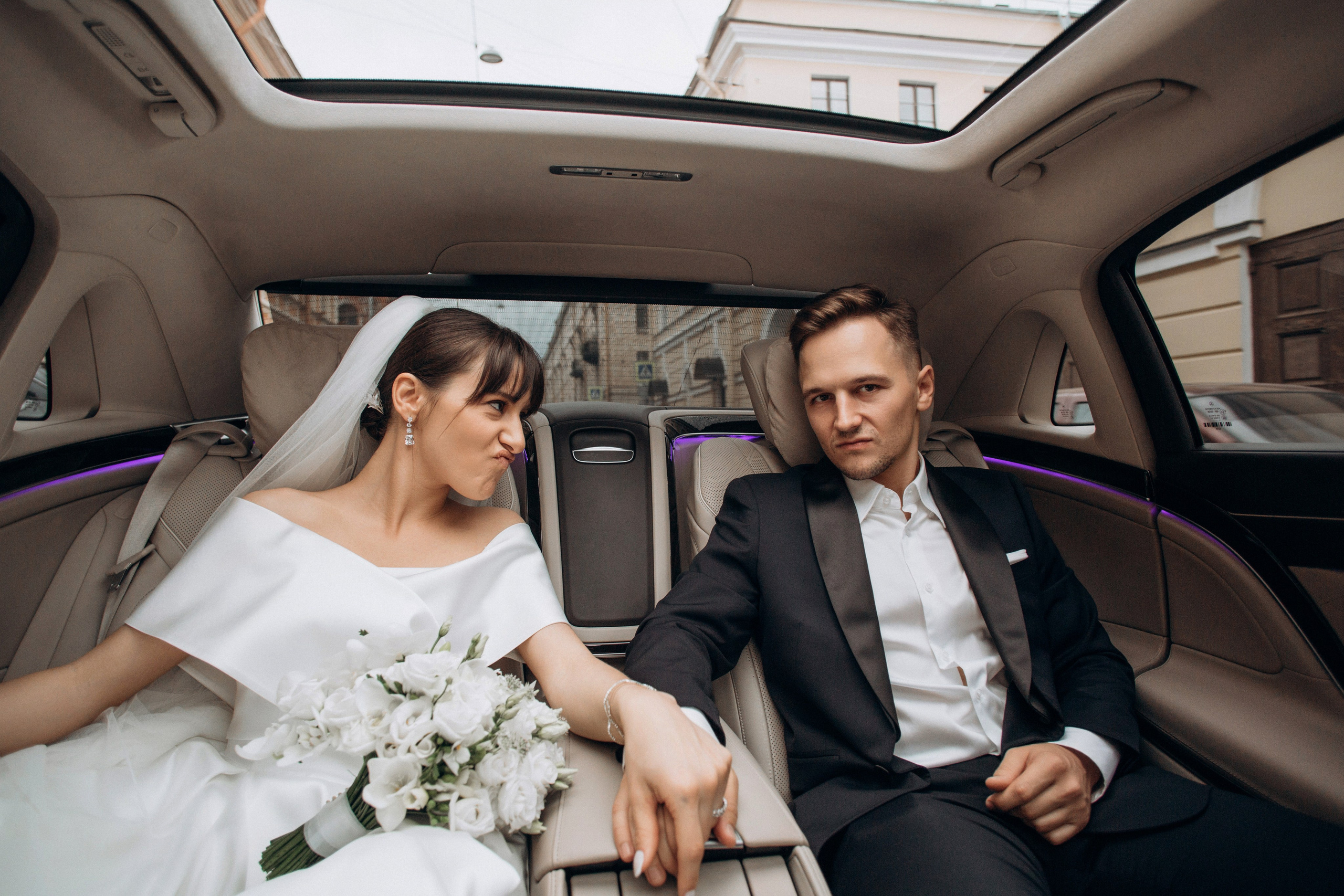 Свадьба на катере. Свадебный фотограф в Санкт-Петербурге Вика Стукачева