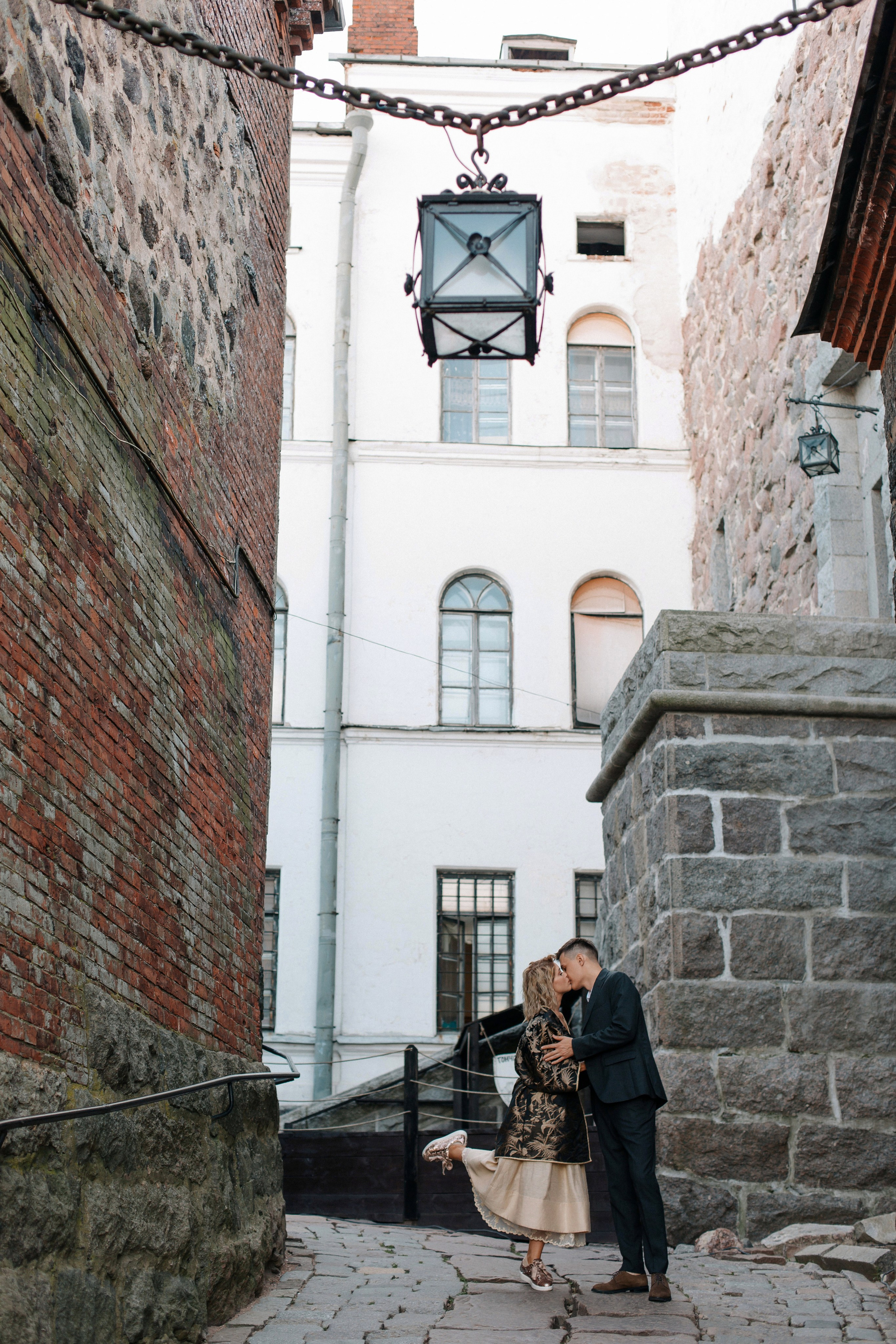 Свадьба для двоих с прогулкой в Выборге. Свадебный фотограф в Санкт-Петербурге Вика Стукачева
