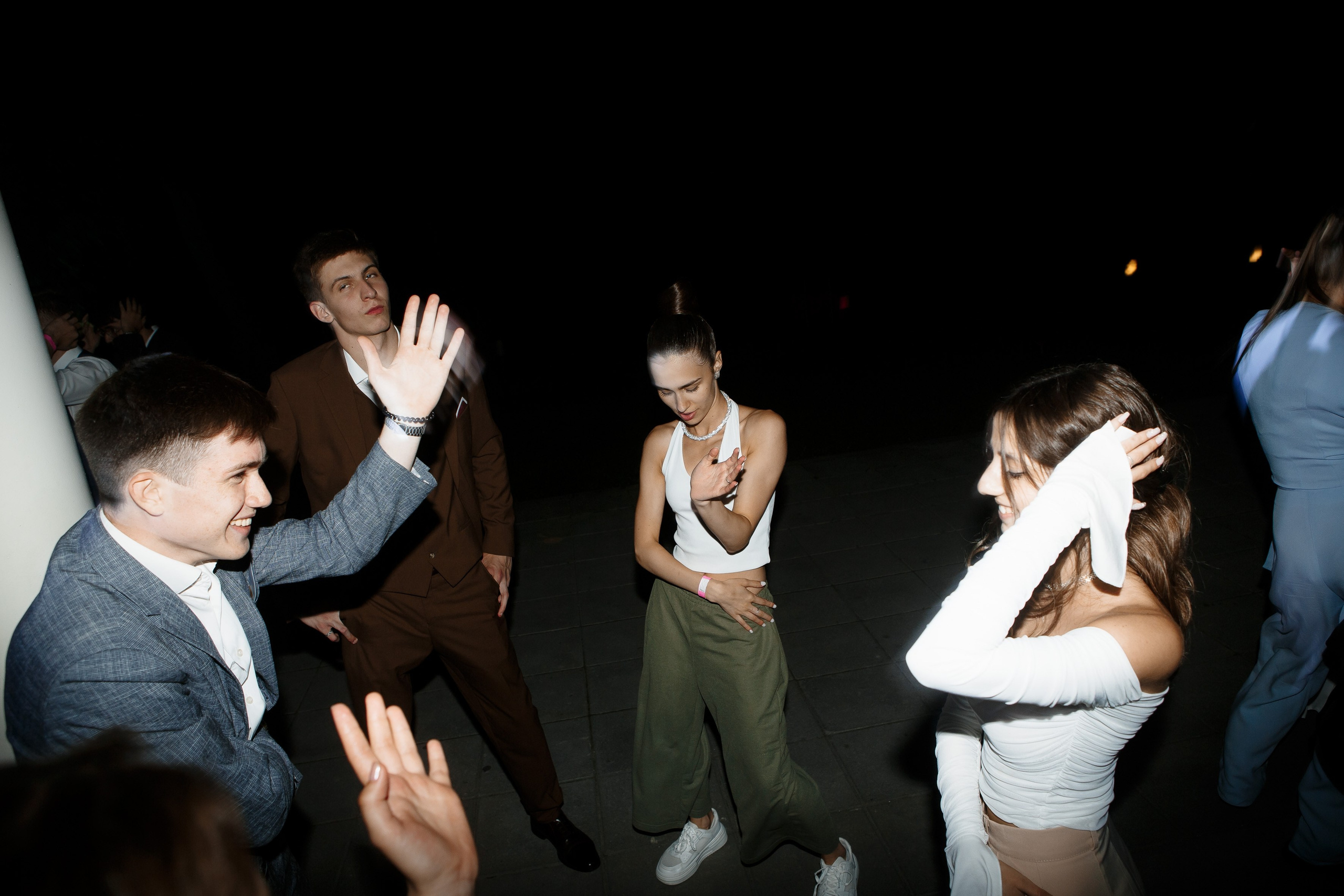 Выпускной Гимназия 12 2024 OpenHouse. Свадебный и портретный Фотограф в Липецке Дмитрий Котюков