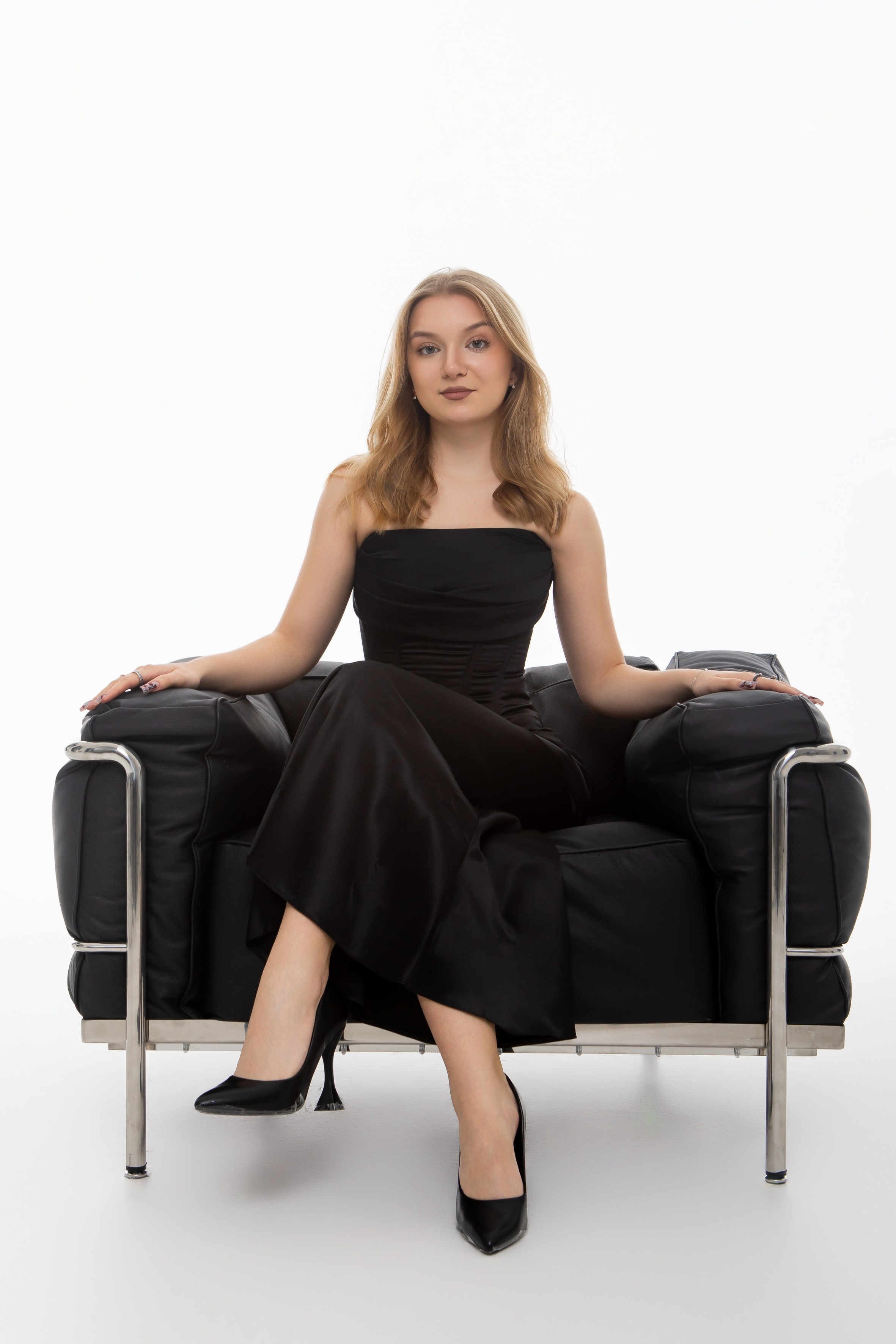 Студия Гимназия 12 11 А 2024 г. Свадебный и портретный Фотограф в Липецке Дмитрий Котюков