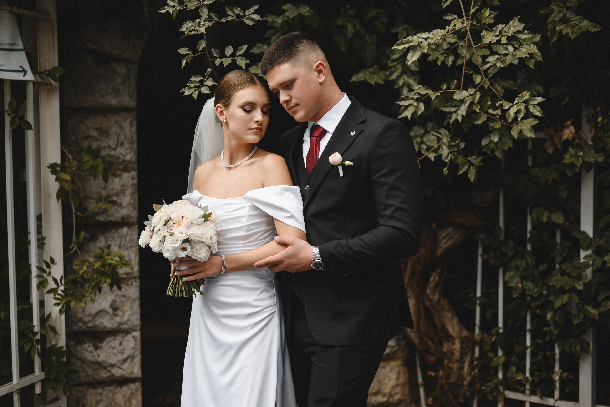 Прогулка Ливадийский дворец. Свадебный фотограф в Крыму Алексей Лобач