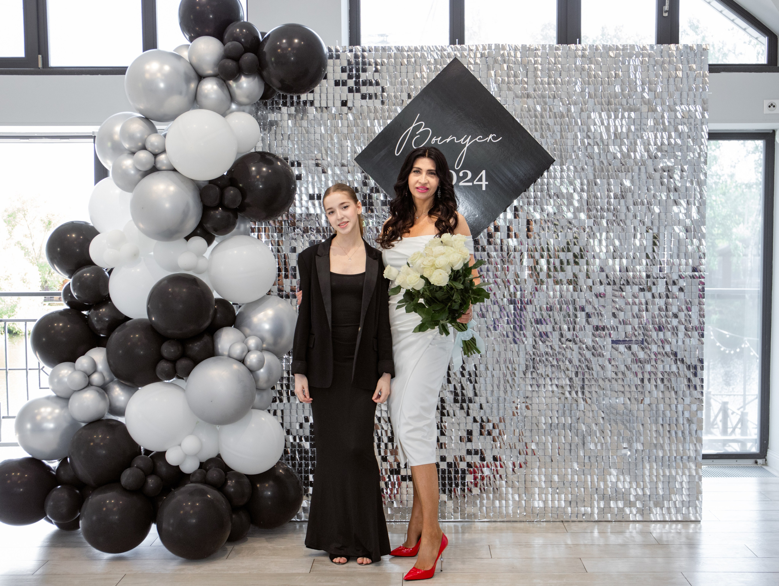 Выпускной 9 класс 2024. Свадебный и семейный фотограф в Москве Мила Широких