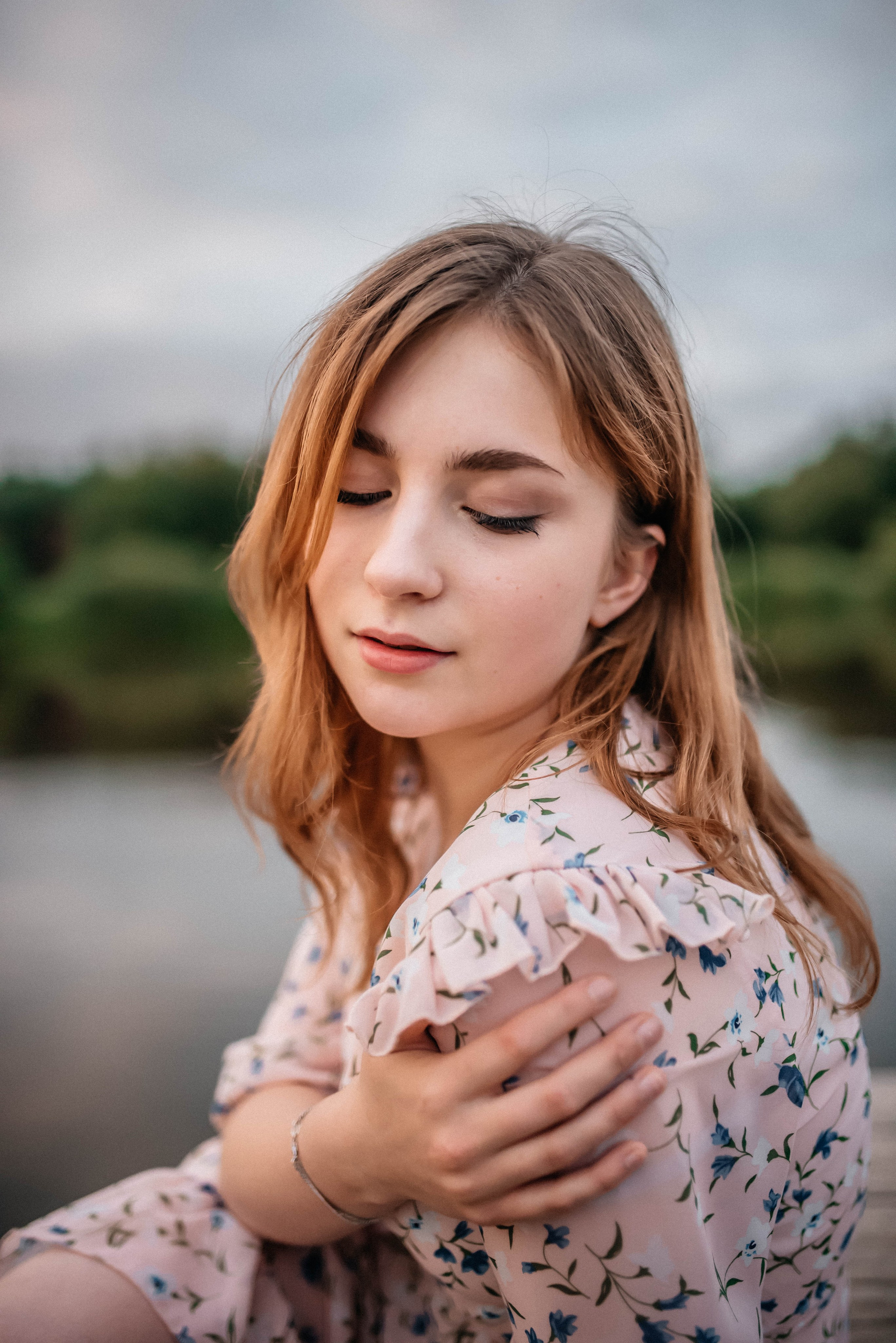 Маша, лето, закат. Главная