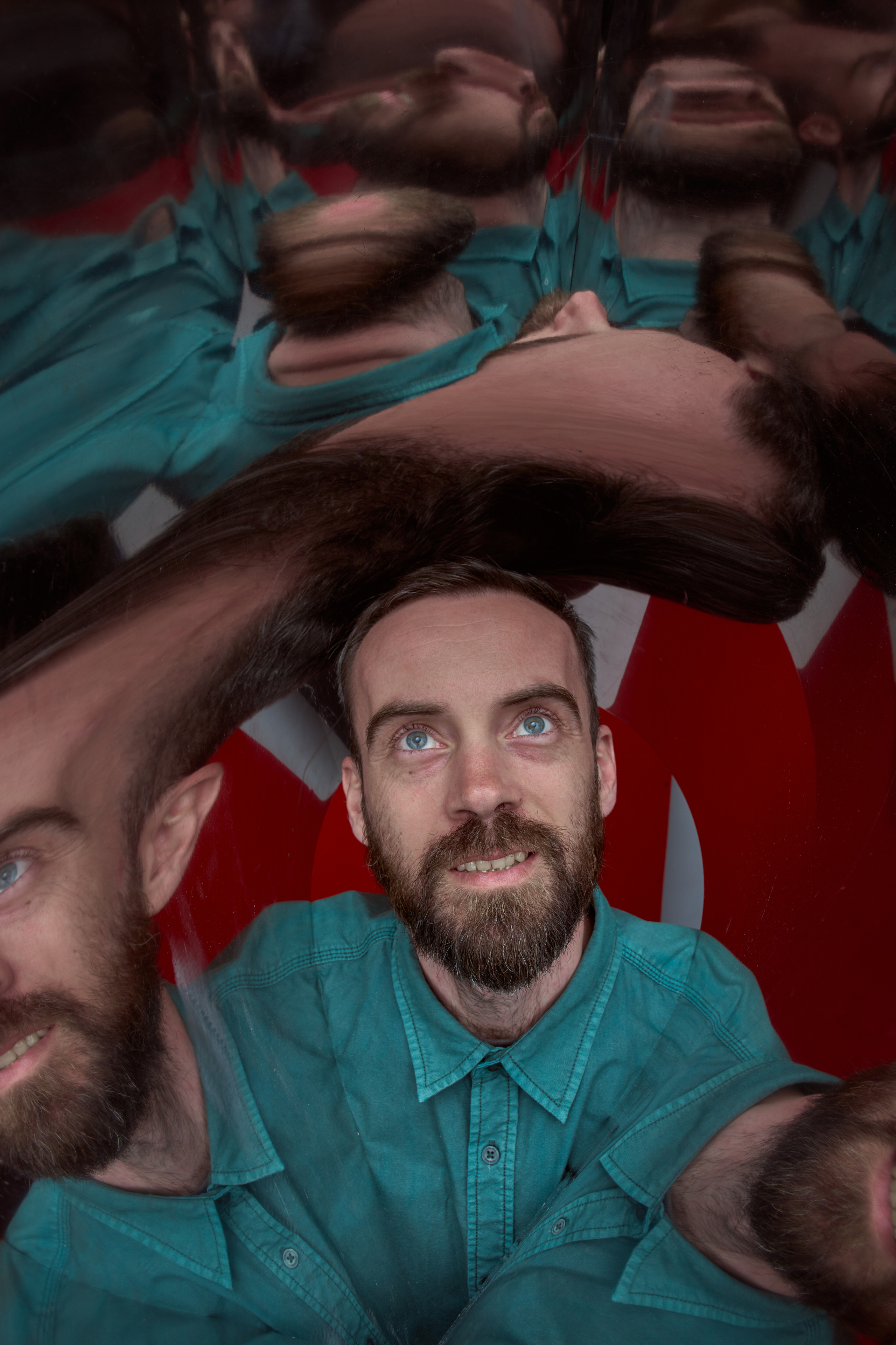 ЛЕВ. Портретный фотограф в Павлодаре Руслан Насыров