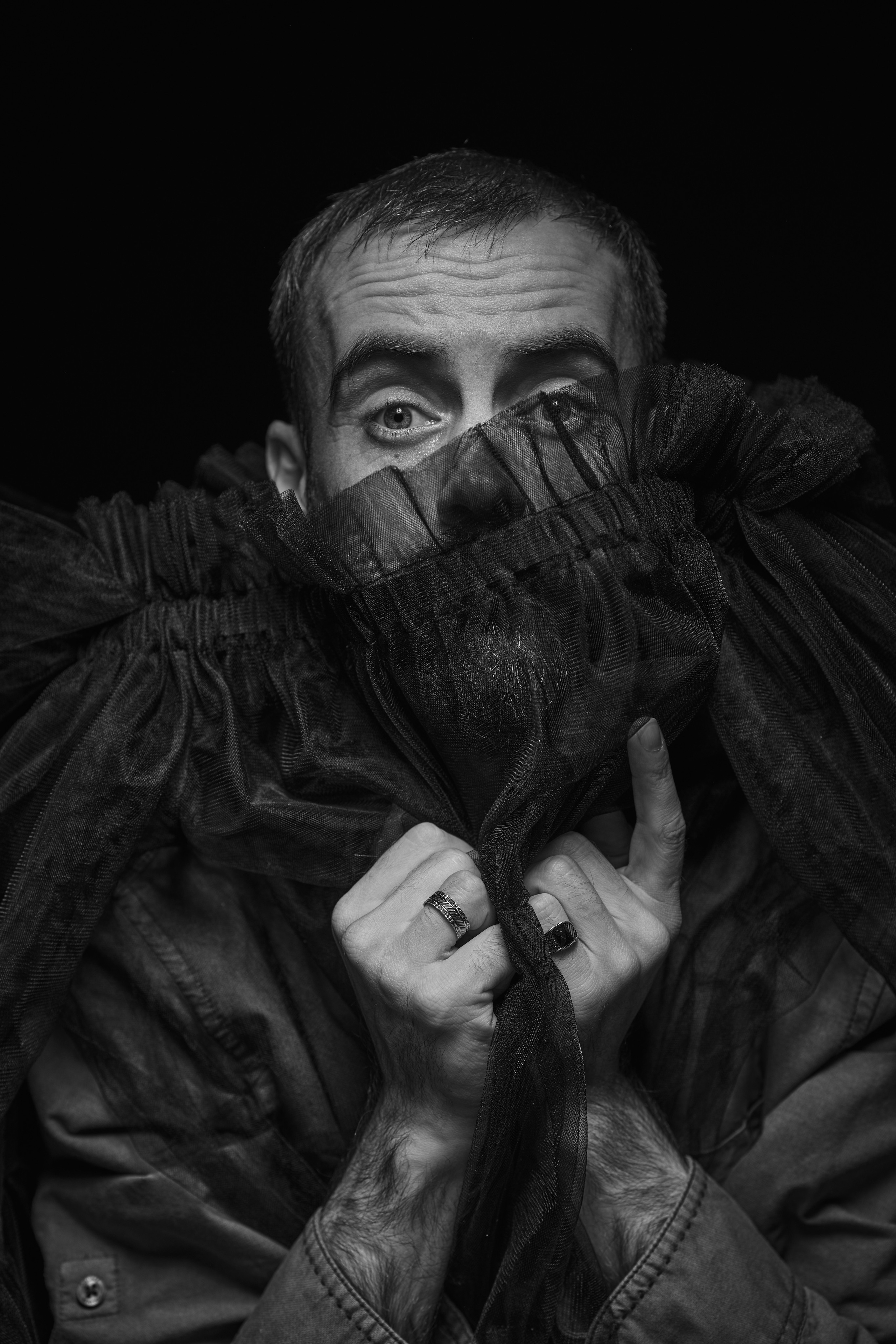 ЛЕВ. Портретный фотограф в Павлодаре Руслан Насыров