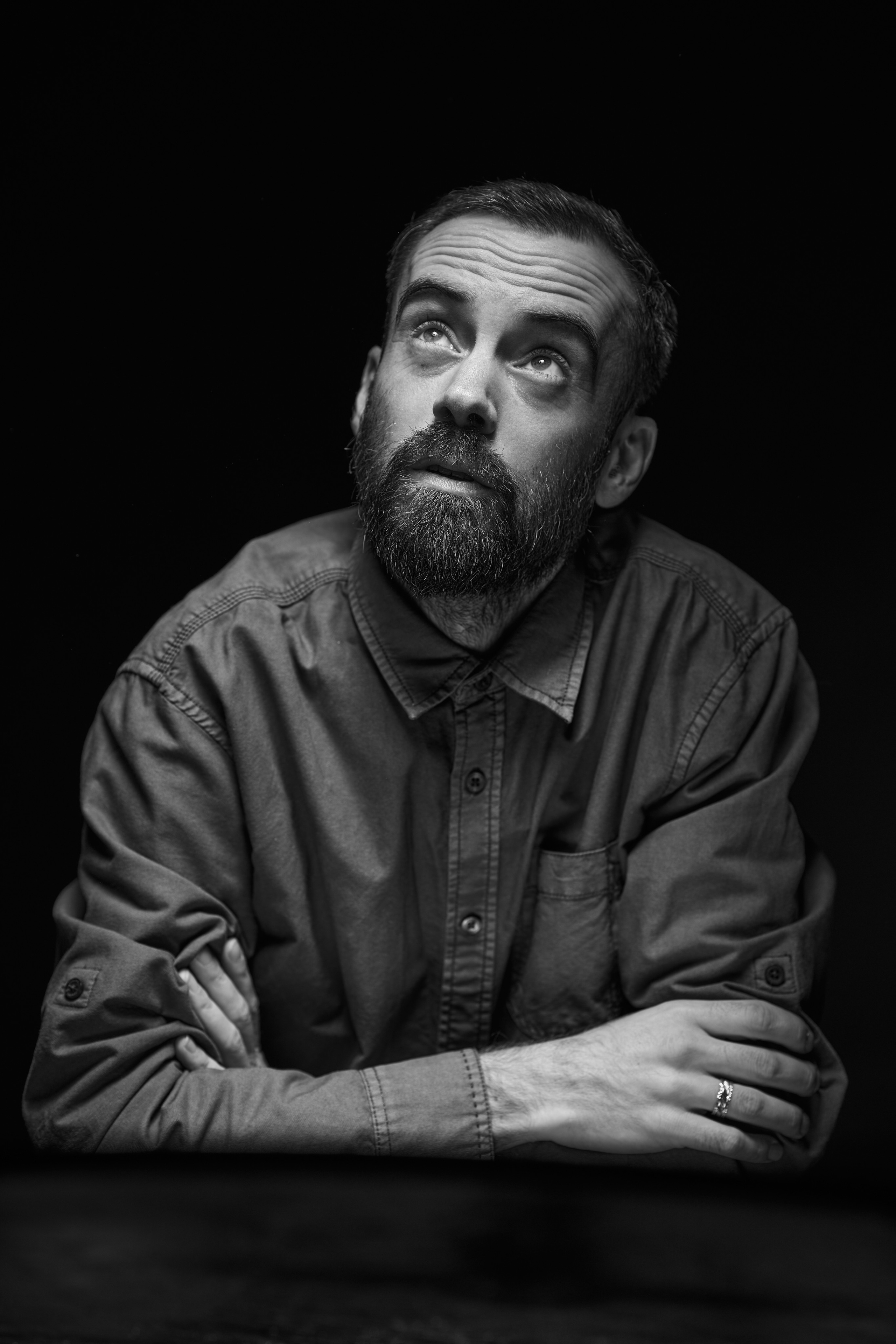 ЛЕВ. Портретный фотограф в Павлодаре Руслан Насыров