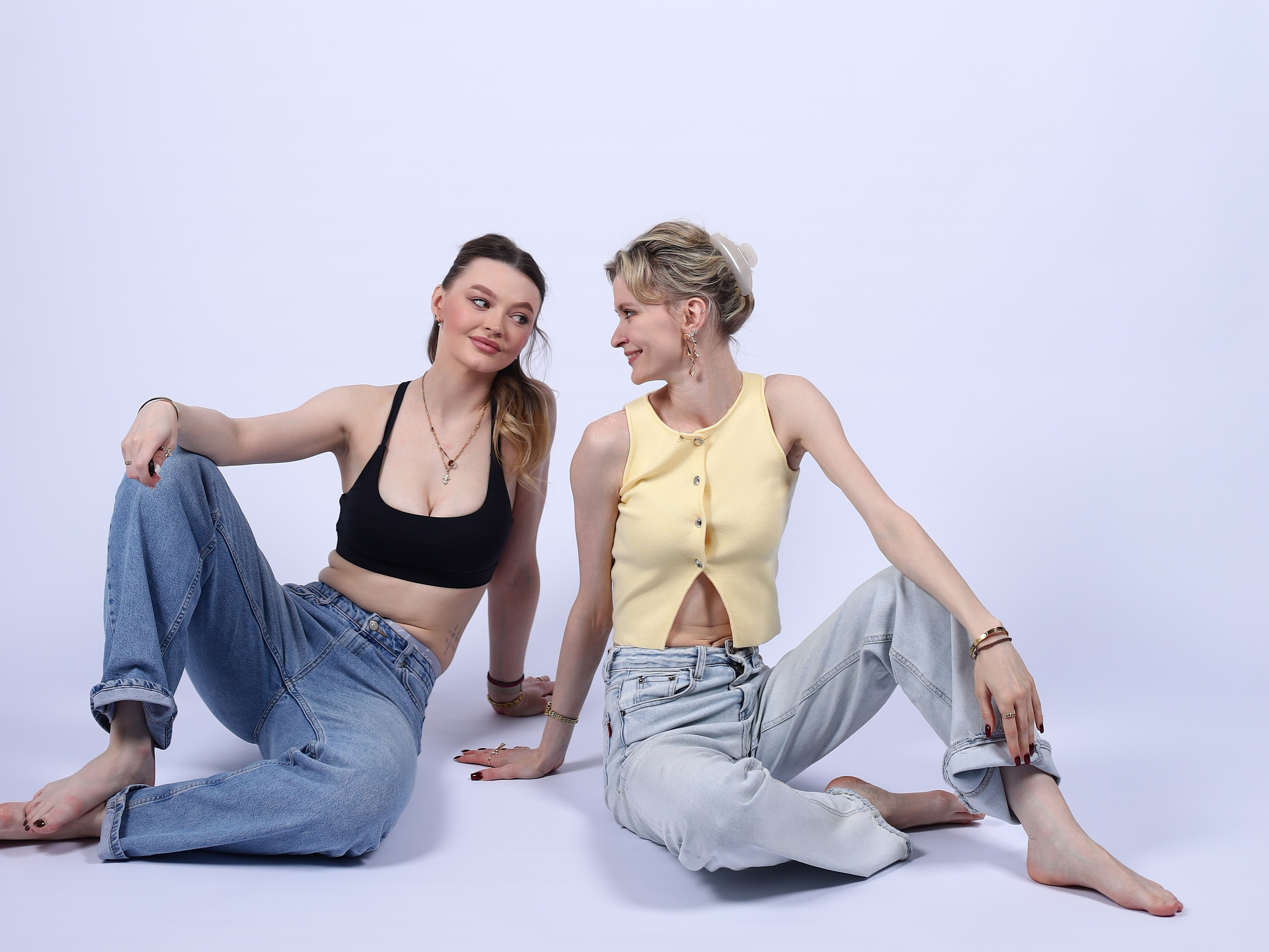 Дарья и Анна. Фотостудия без фотографа Чехов. Первая студия автопортрета в Чехове