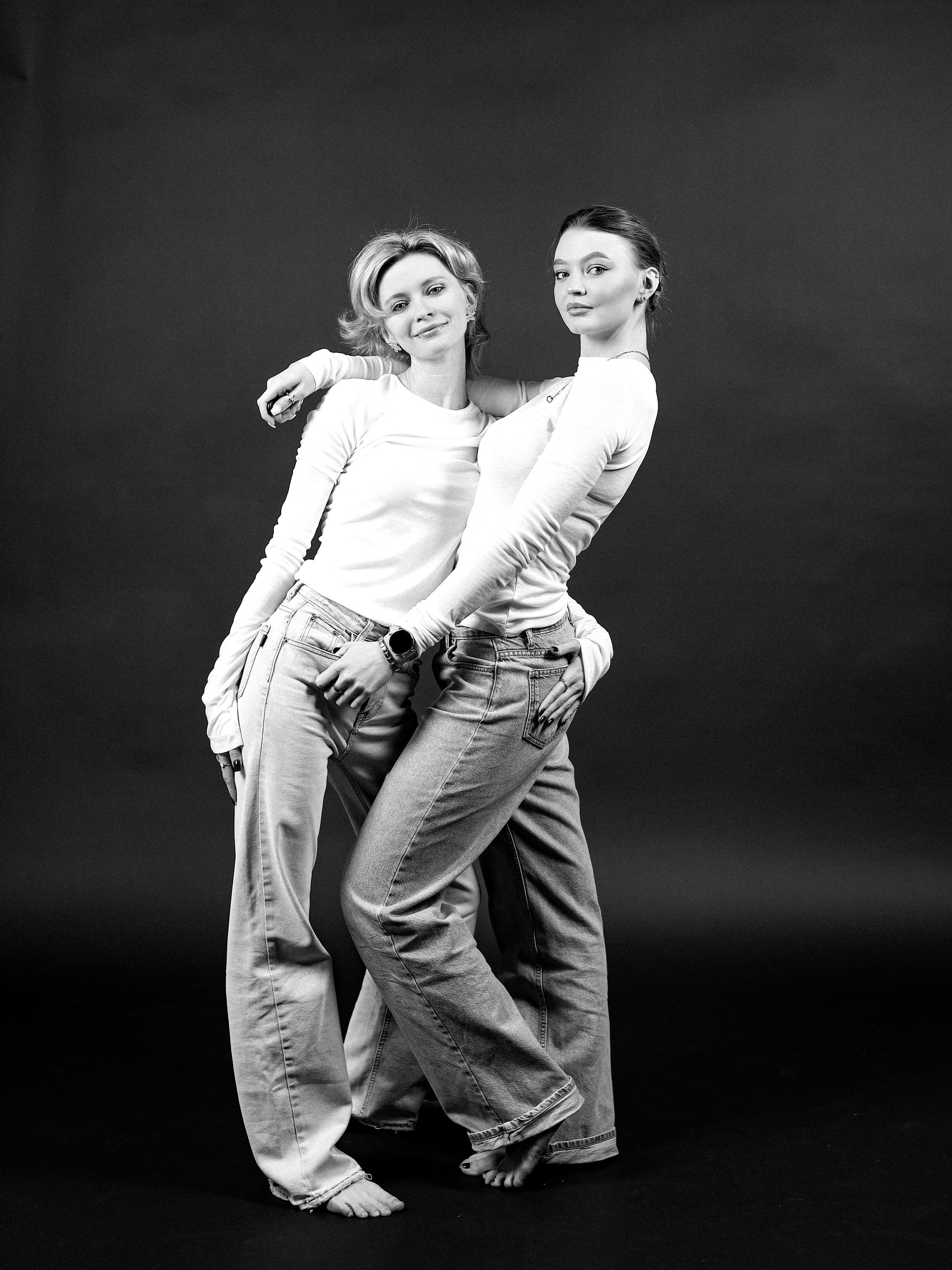 Дарья и Анна. Фотостудия без фотографа Чехов. Первая студия автопортрета в Чехове