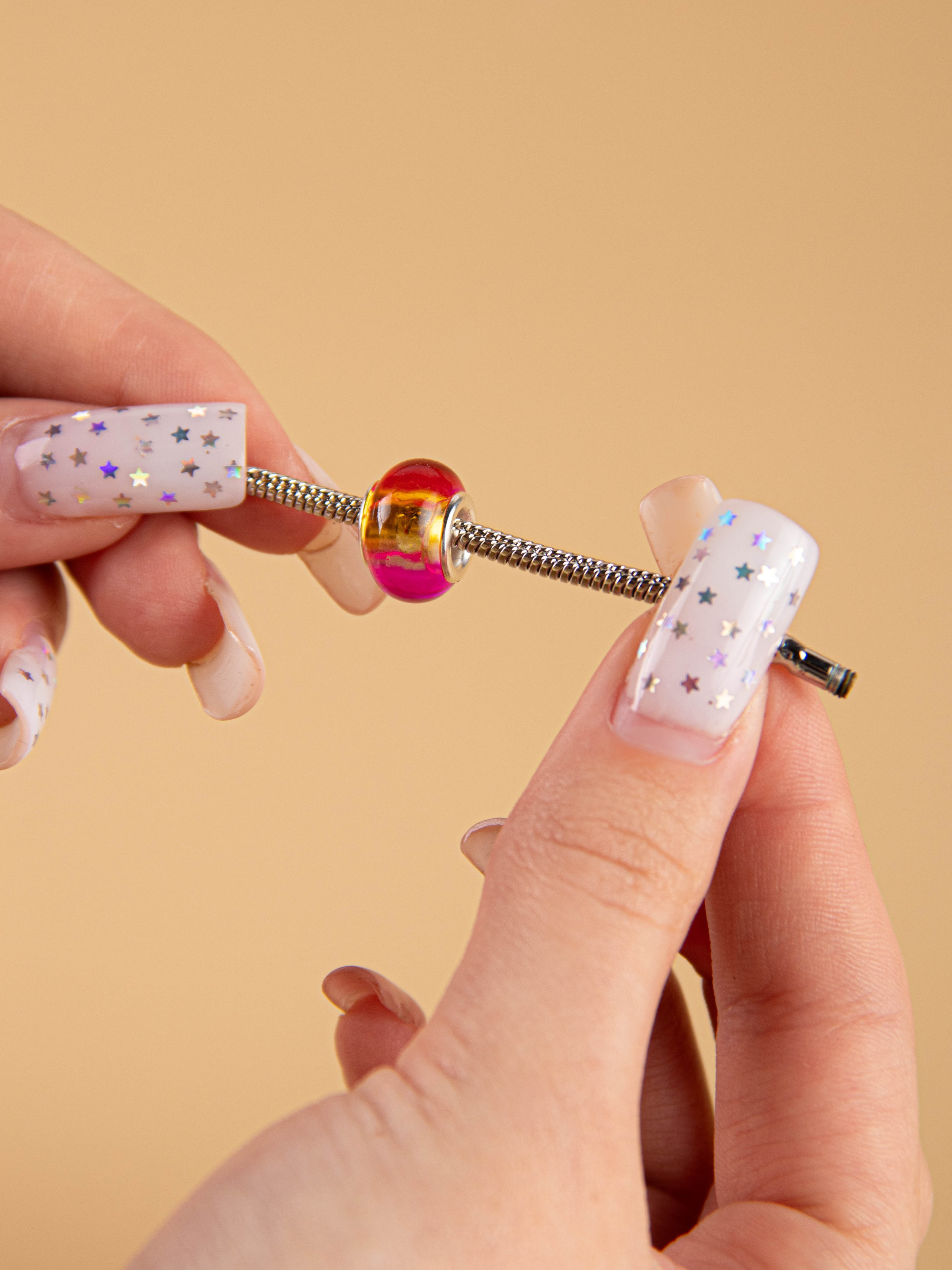 Наборы по созданию браслетов (розовый). «Матрица»