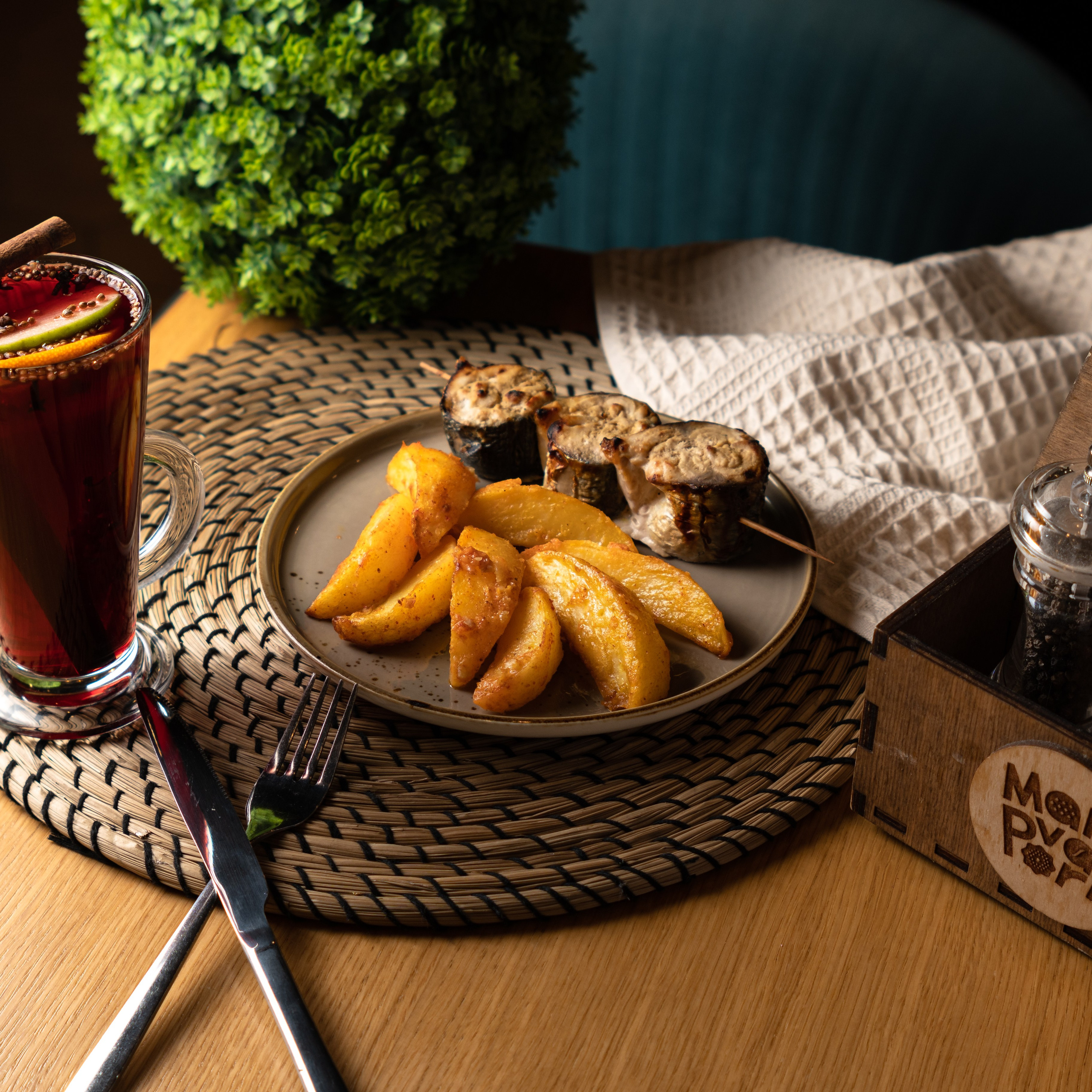 MARI. Фотограф Великий Новгород Артем Чернецкий