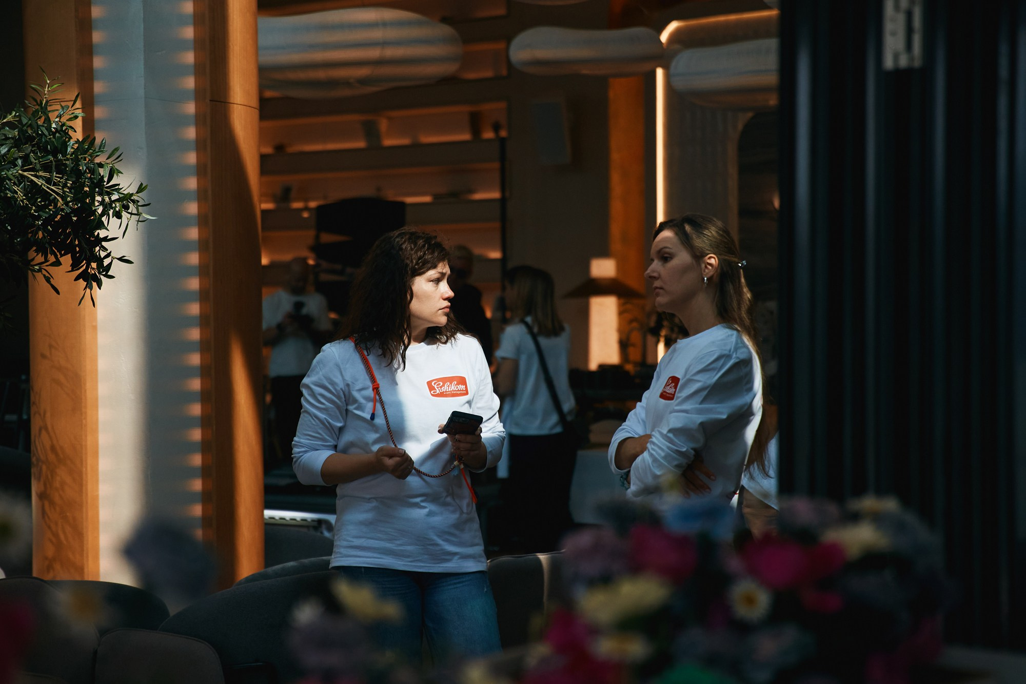 Кофе, скотч и магия. Организаторы — не профессия. Это диагноз. Татьяна Фомичева. Репортажный и светский фотограф в Москве