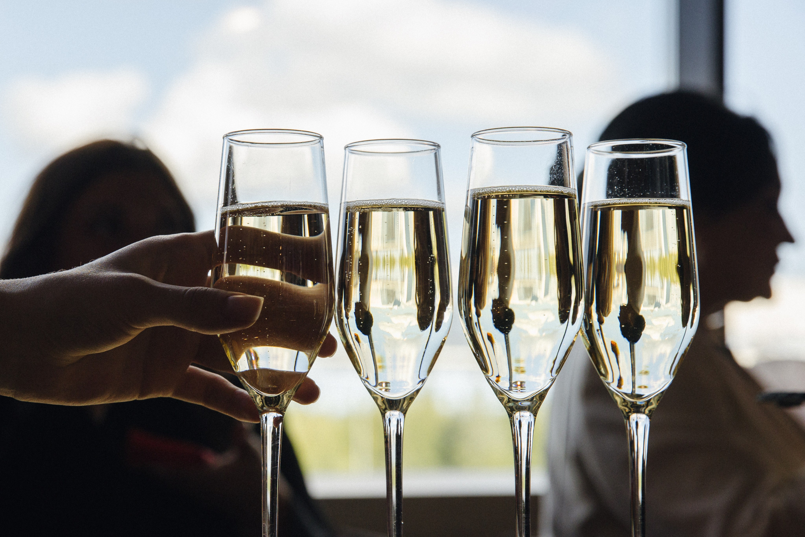 Банкет (Ксения & Никита). Свадебные фотографы в г. Сургут Маркова Наталья и Замахина Елена