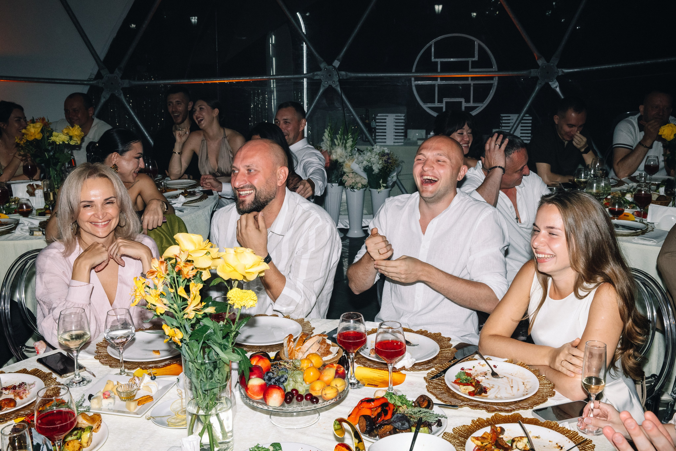 Константин и Ксения. Свадебные фотографы в г. Сургут Маркова Наталья и Замахина Елена