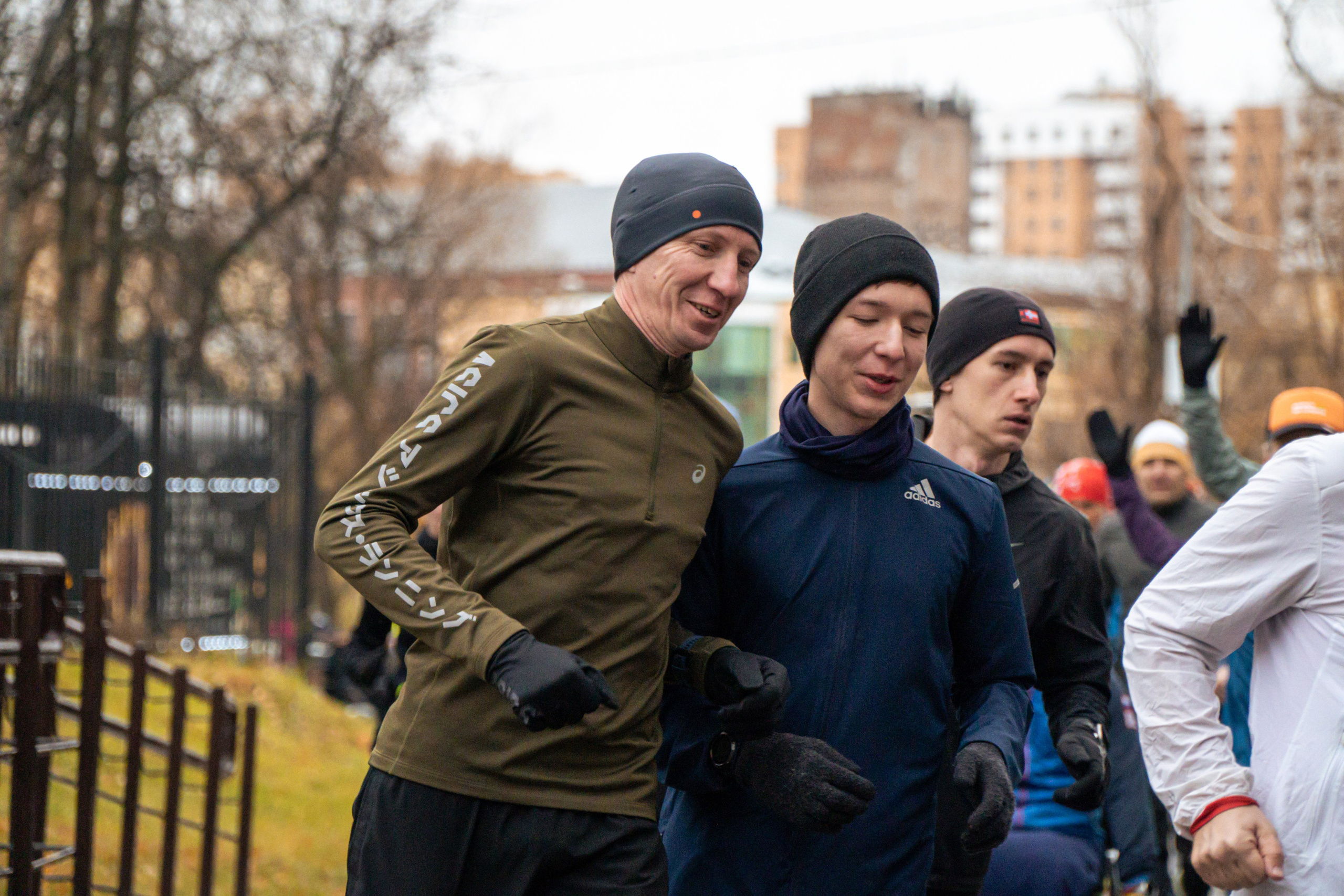 5 вёрст Реутов 16.11.2024. Роман Капилюшов. Бег. Фото. Видео. г. Люберцы