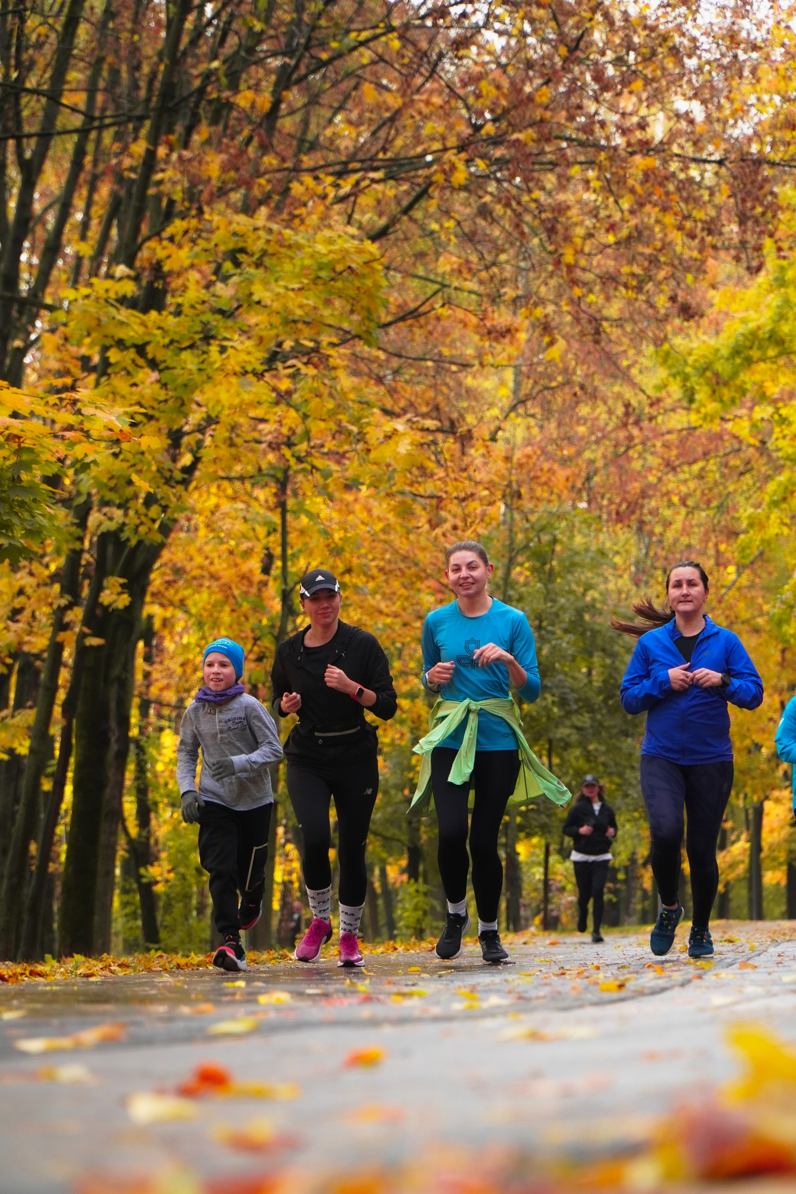 5 вёрст Наташинский 11 октября 2025. Роман Капилюшов. Бег. Фото. Видео. г. Люберцы
